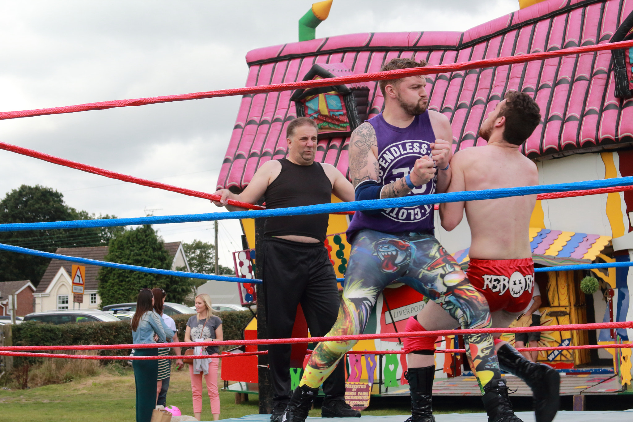 Canon EOS 1200D (EOS Rebel T5 / EOS Kiss X70 / EOS Hi) + Canon EF 24-85mm F3.5-4.5 USM sample photo. Wrestling at the far forest countryside show 2017 photography