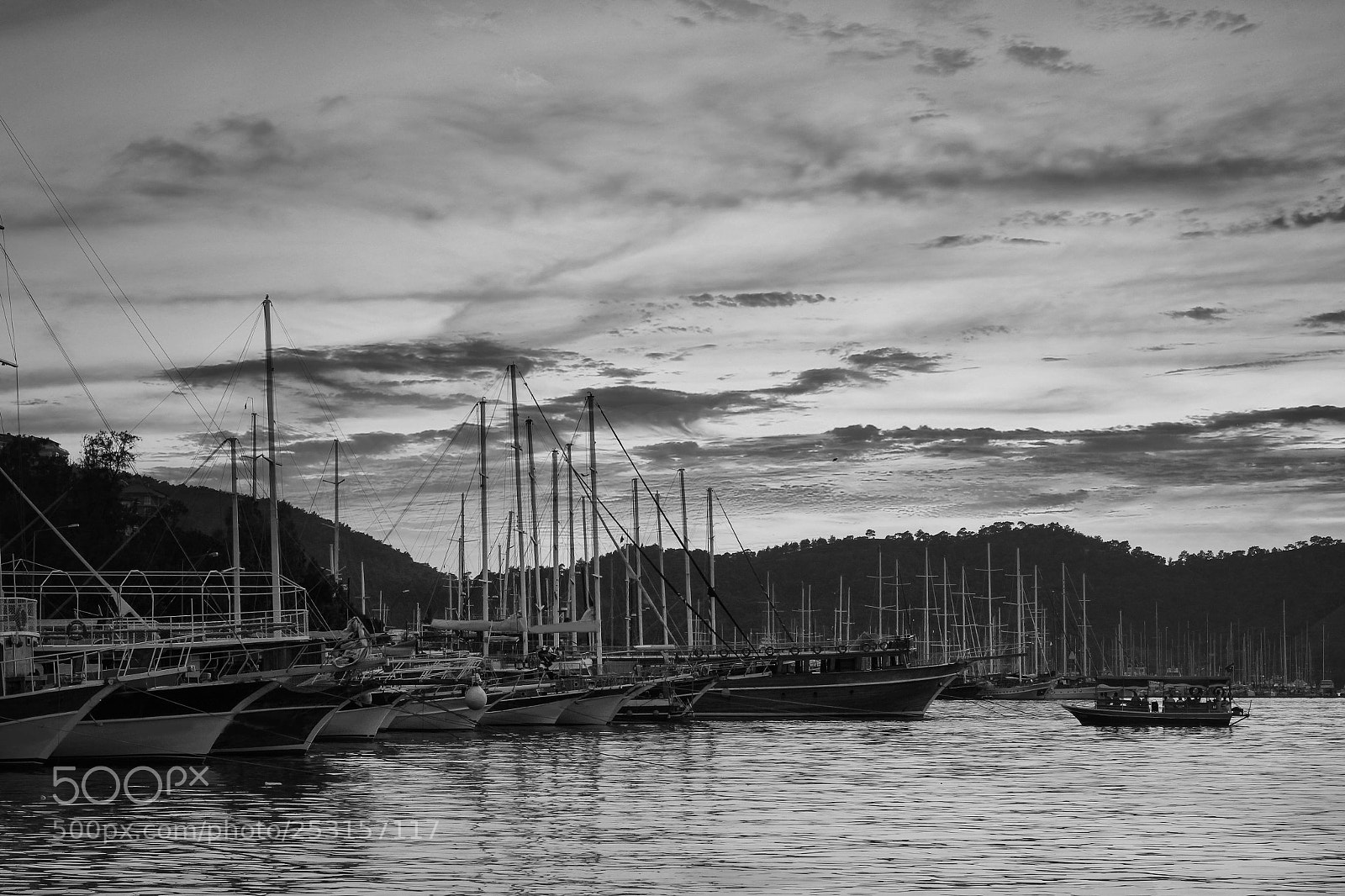 Canon EOS 550D (EOS Rebel T2i / EOS Kiss X4) sample photo. Sunset at oludeniz fethiye photography