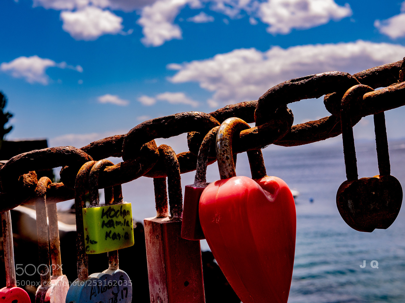 Panasonic Lumix DC-G9 sample photo. Love lock photography