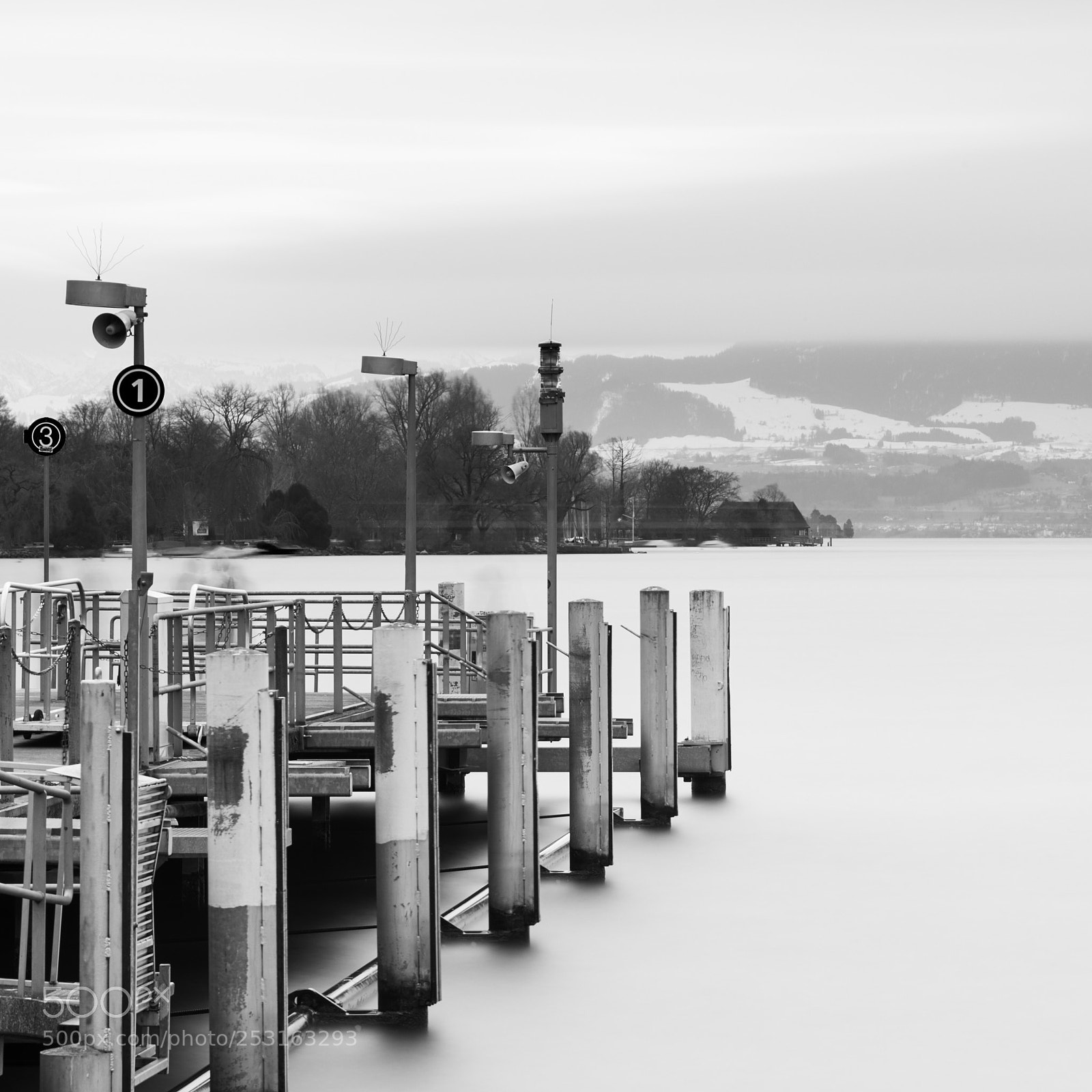 Canon EOS 5D Mark IV sample photo. The pier photography