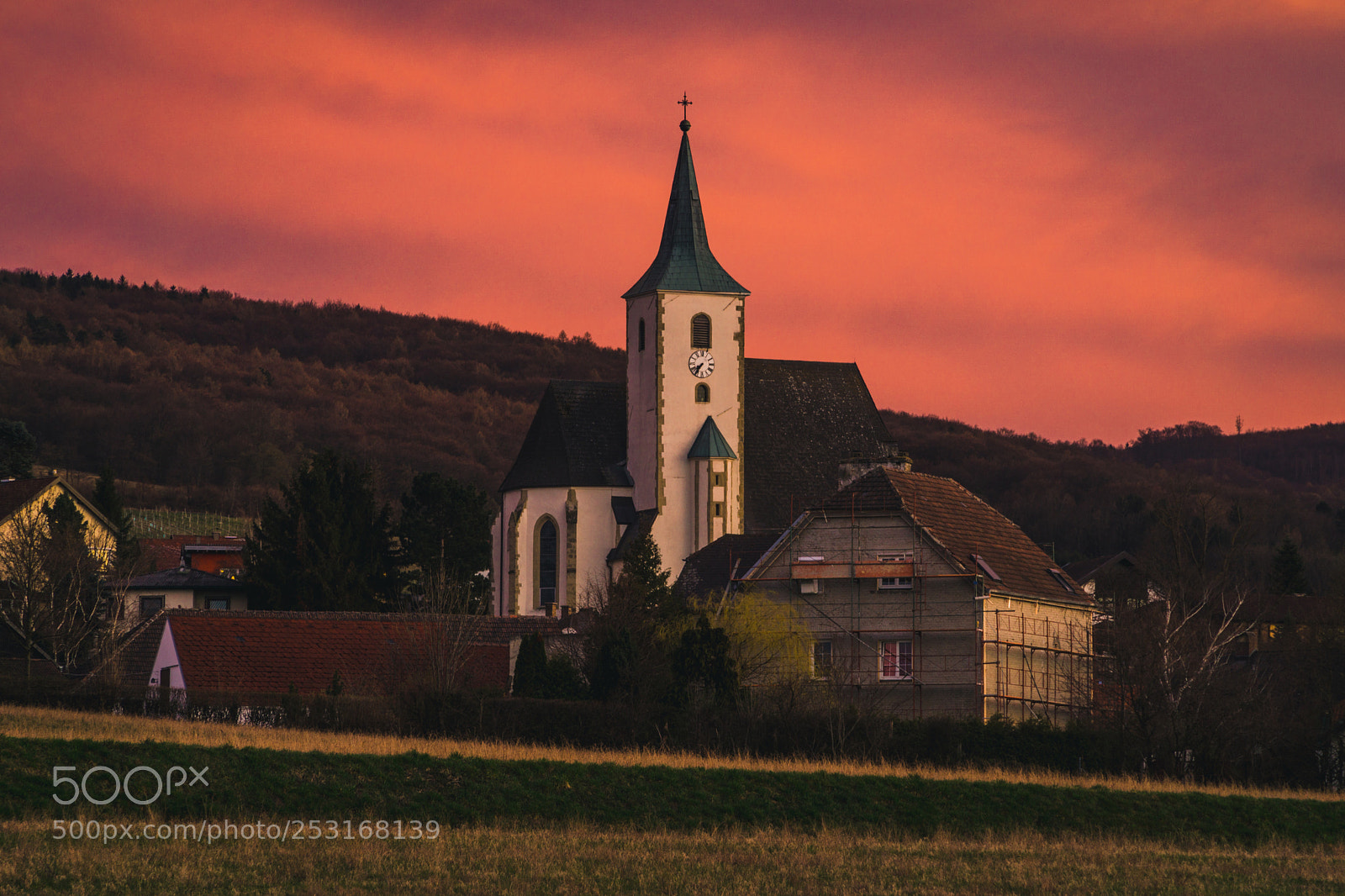 Sony a6000 sample photo. Red evening sky photography