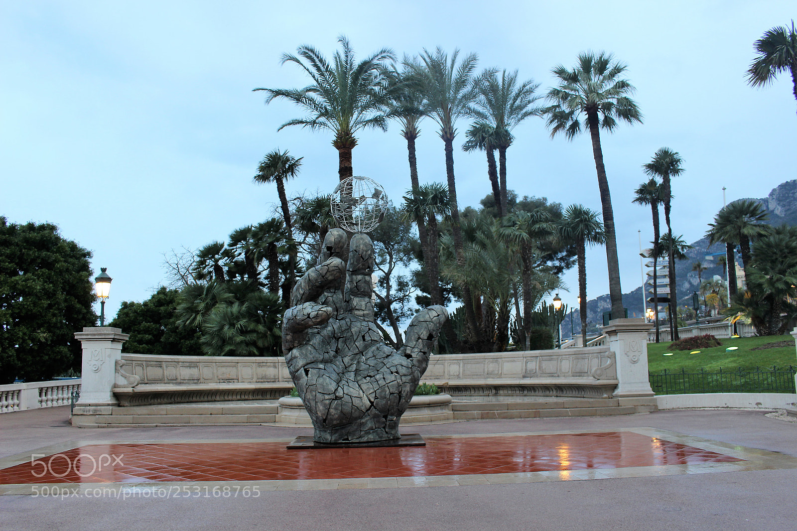 Canon EOS 100D (EOS Rebel SL1 / EOS Kiss X7) sample photo. A greeting photography