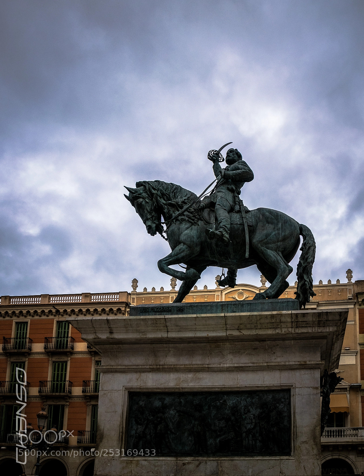 Nikon D3300 sample photo. General prim reus photography