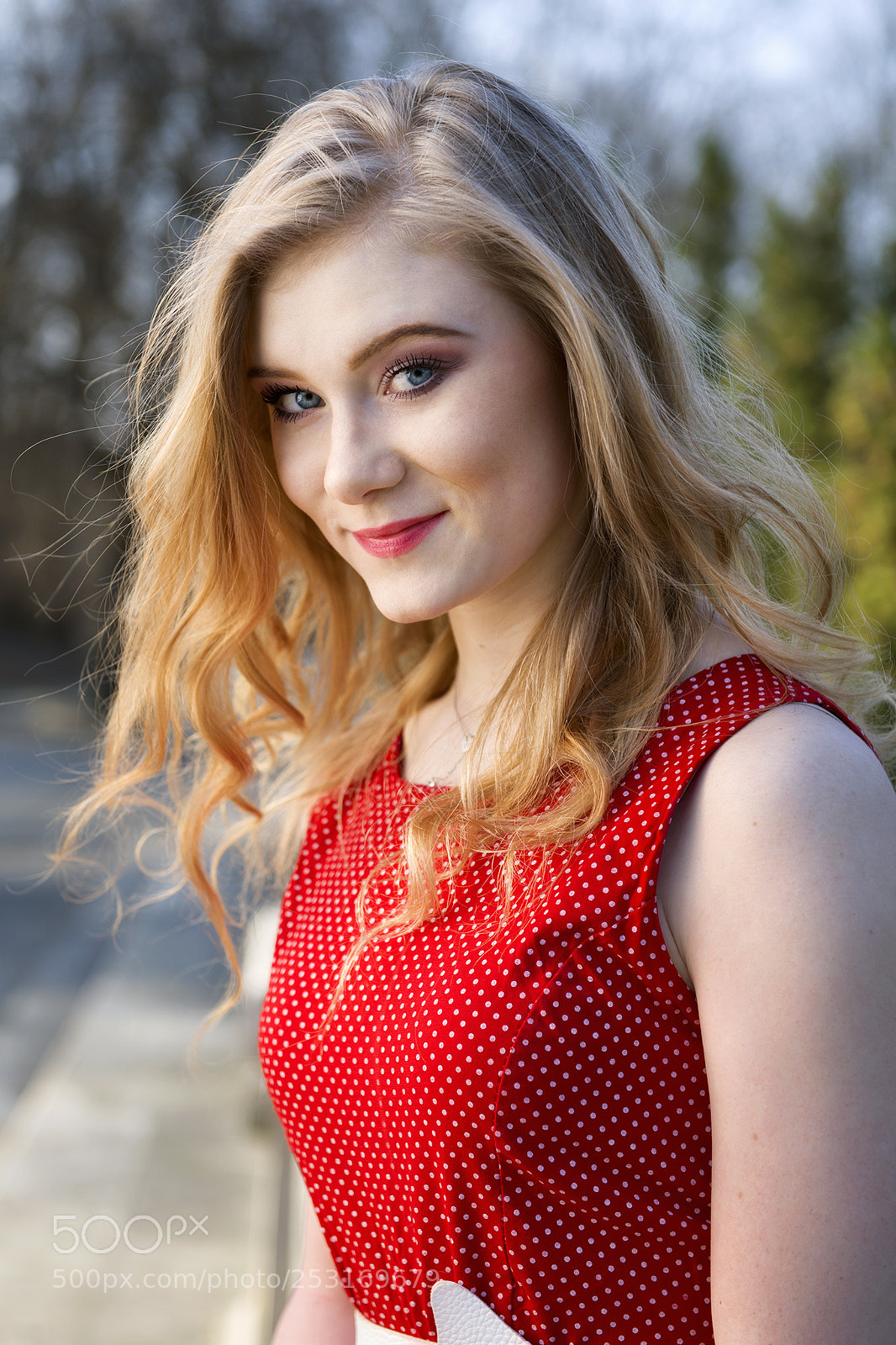 Nikon D5 sample photo. Wera plener photography