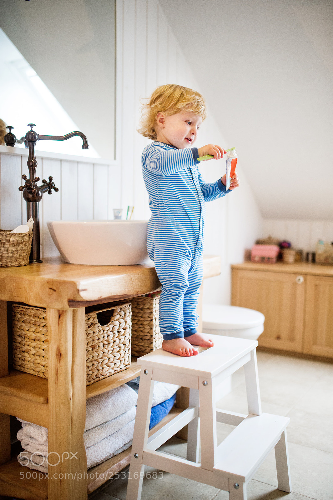 Nikon D4S sample photo. Cute toddler boy brushing photography