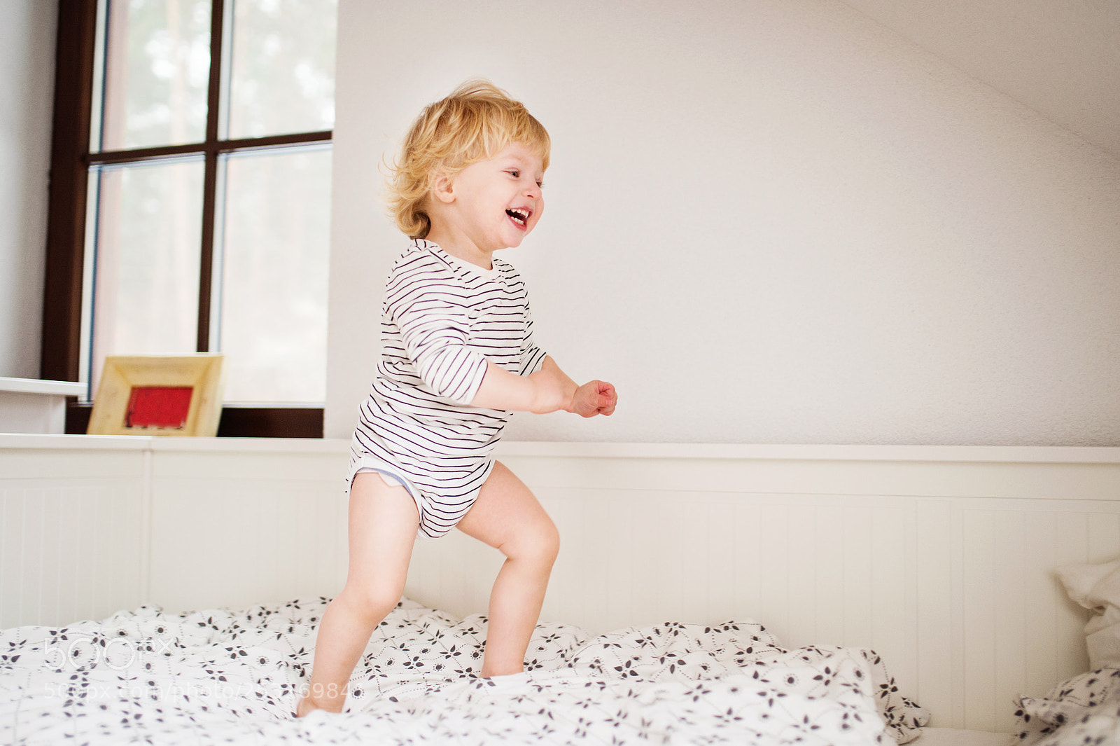 Nikon D4S sample photo. Cute toddler boy jumping photography