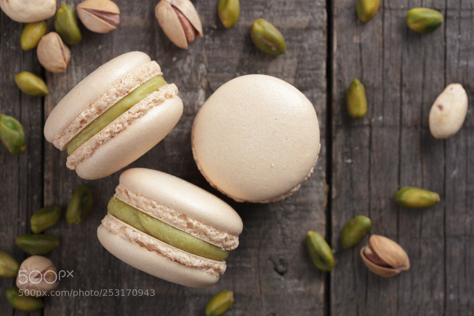 Canon EOS 60D sample photo. Pistachio macaroons-3 photography