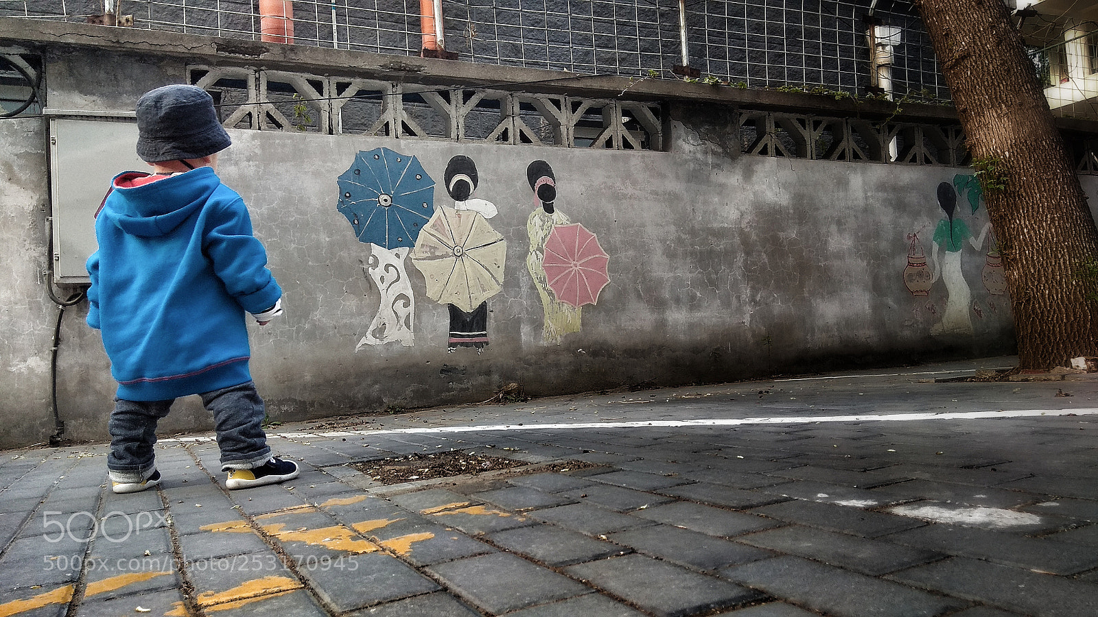 Xiaomi Redmi Note 4X sample photo. Figure photography