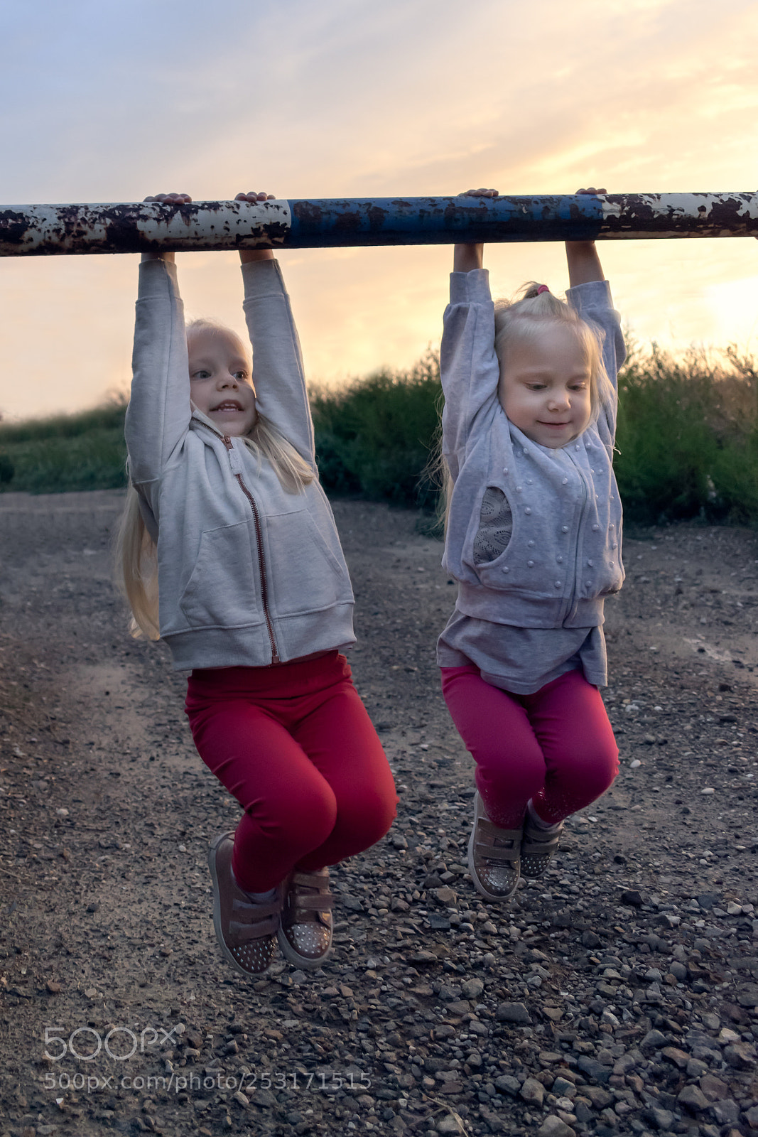 Nikon D3300 sample photo. Two little girls, twins photography