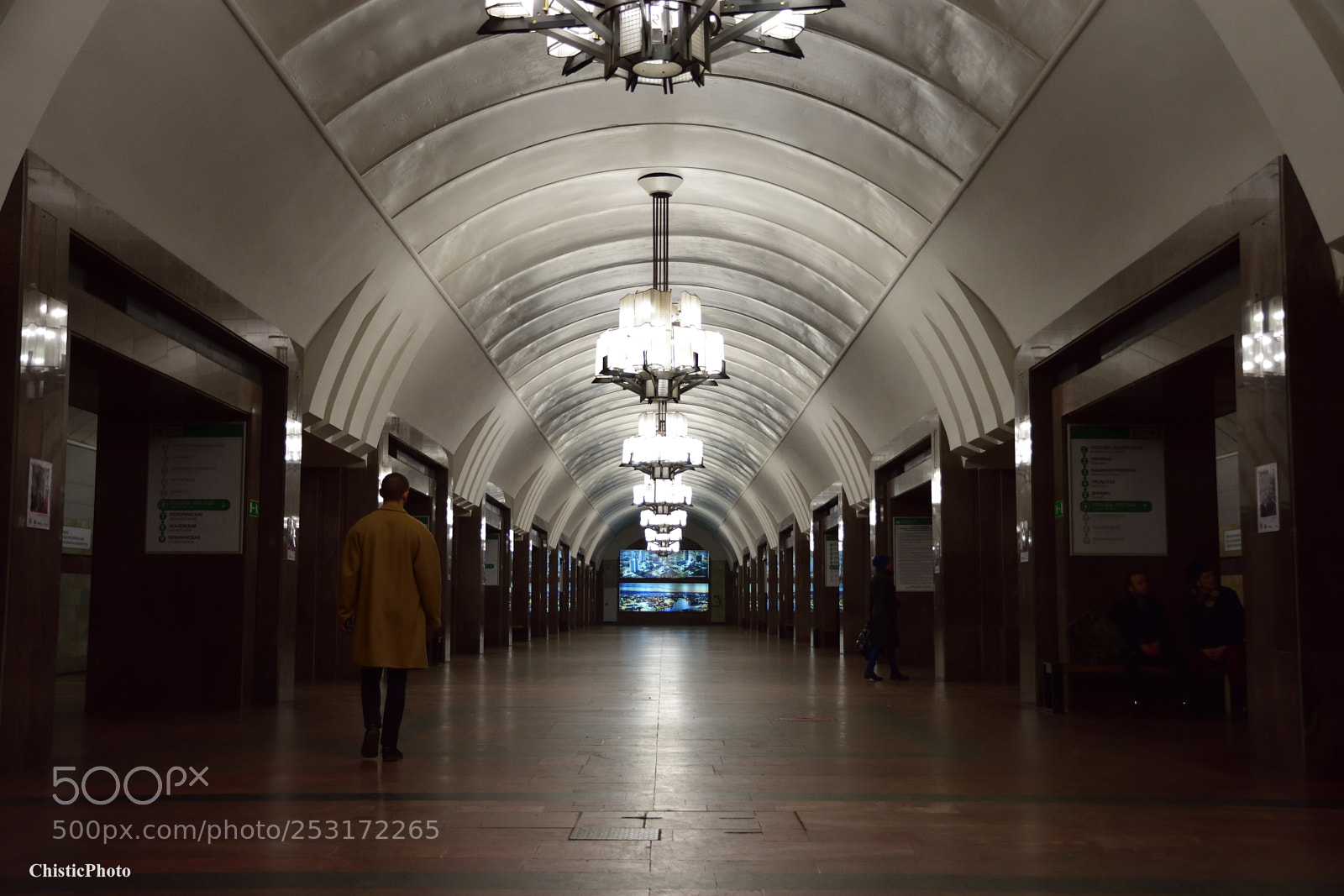 Nikon D7200 sample photo. Metro style photography