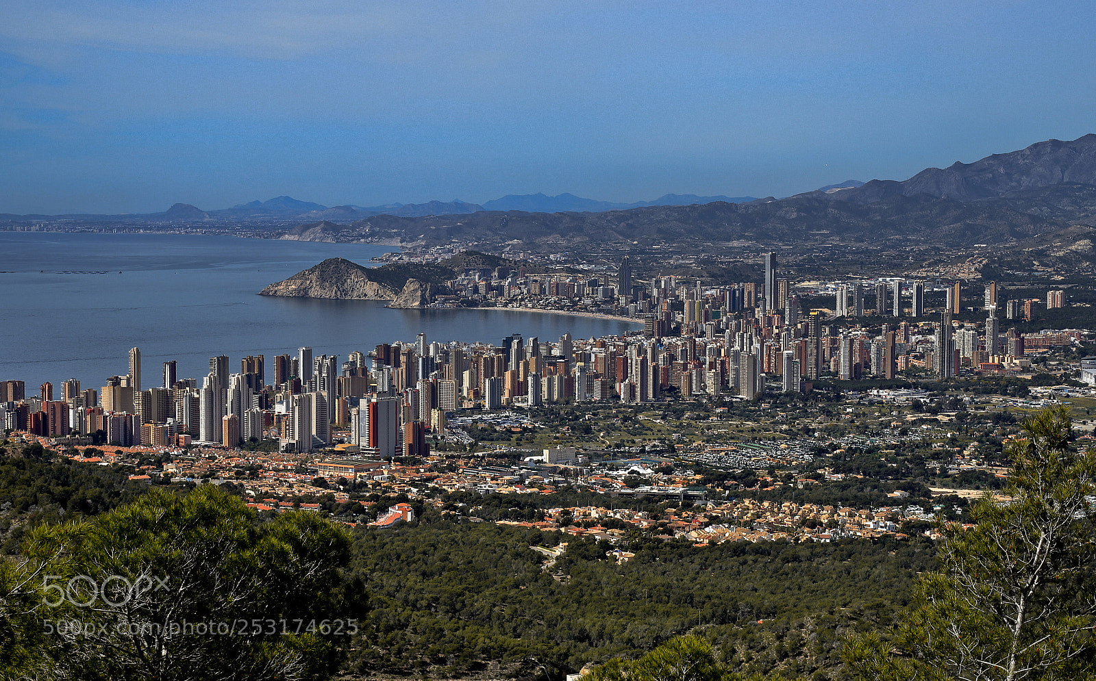 Canon EOS 6D Mark II sample photo. Benidorm photography