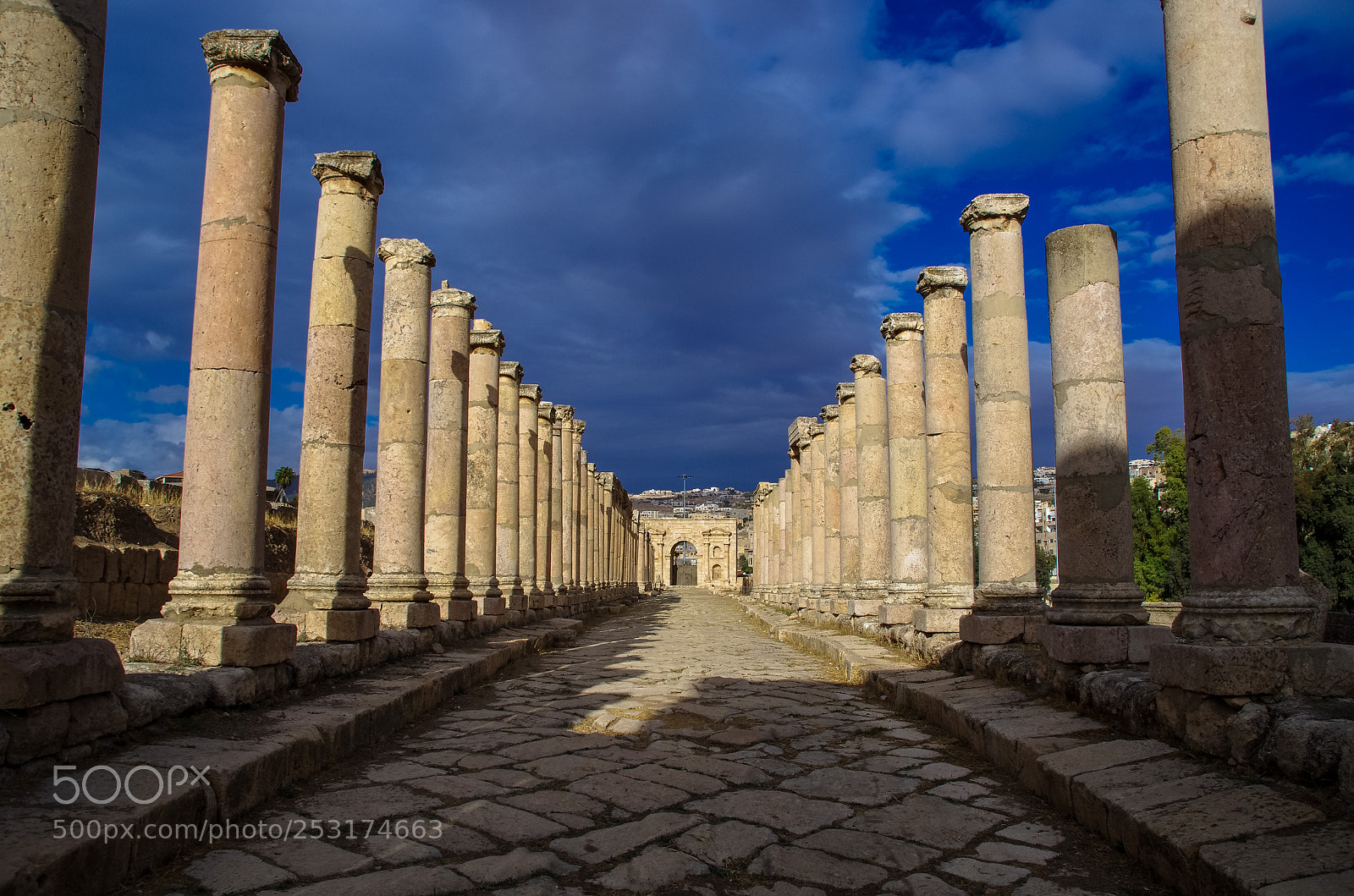 Pentax K-5 sample photo. Jerash photography