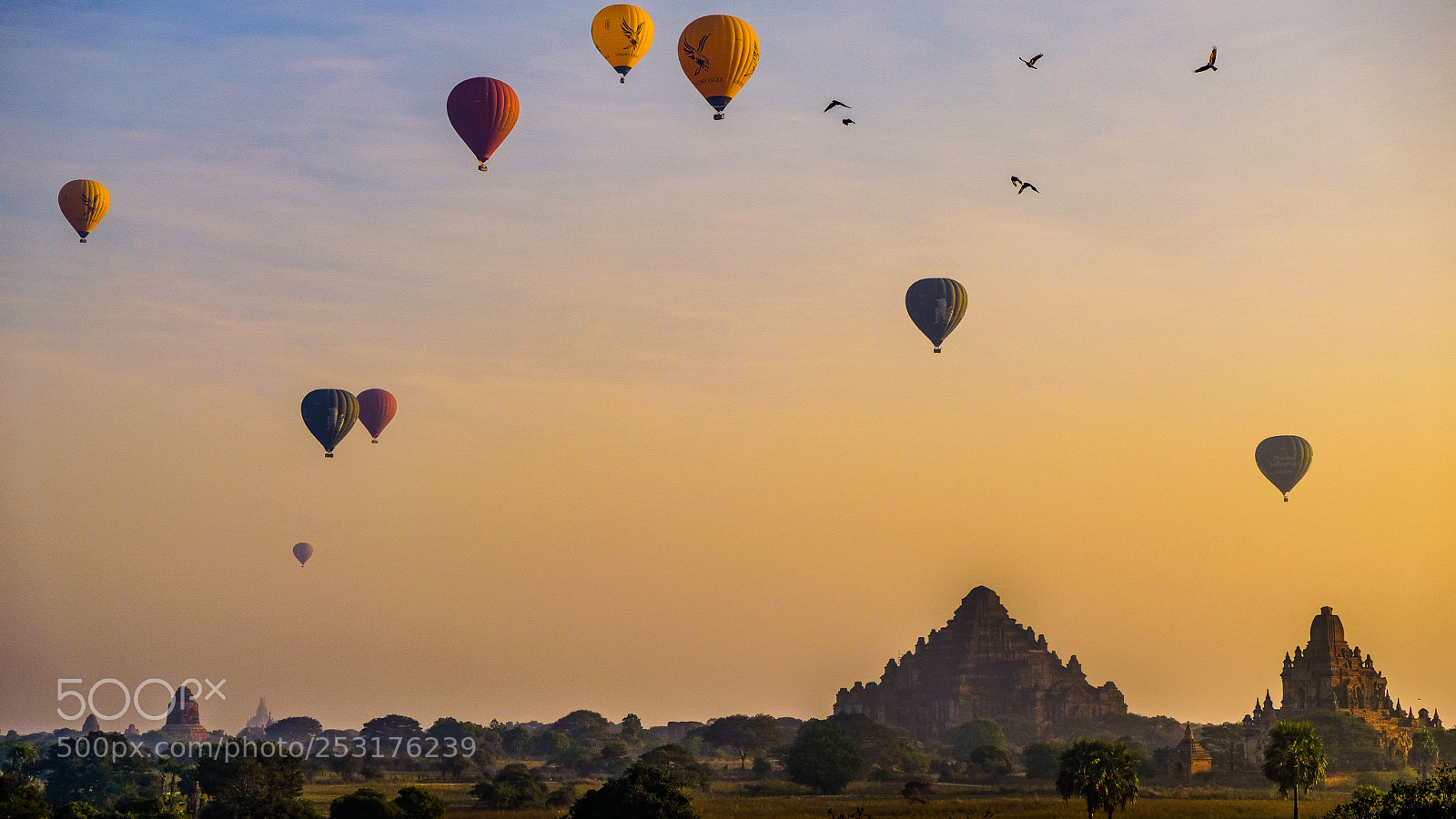 Fujifilm X-T20 sample photo. Old bagan will never photography