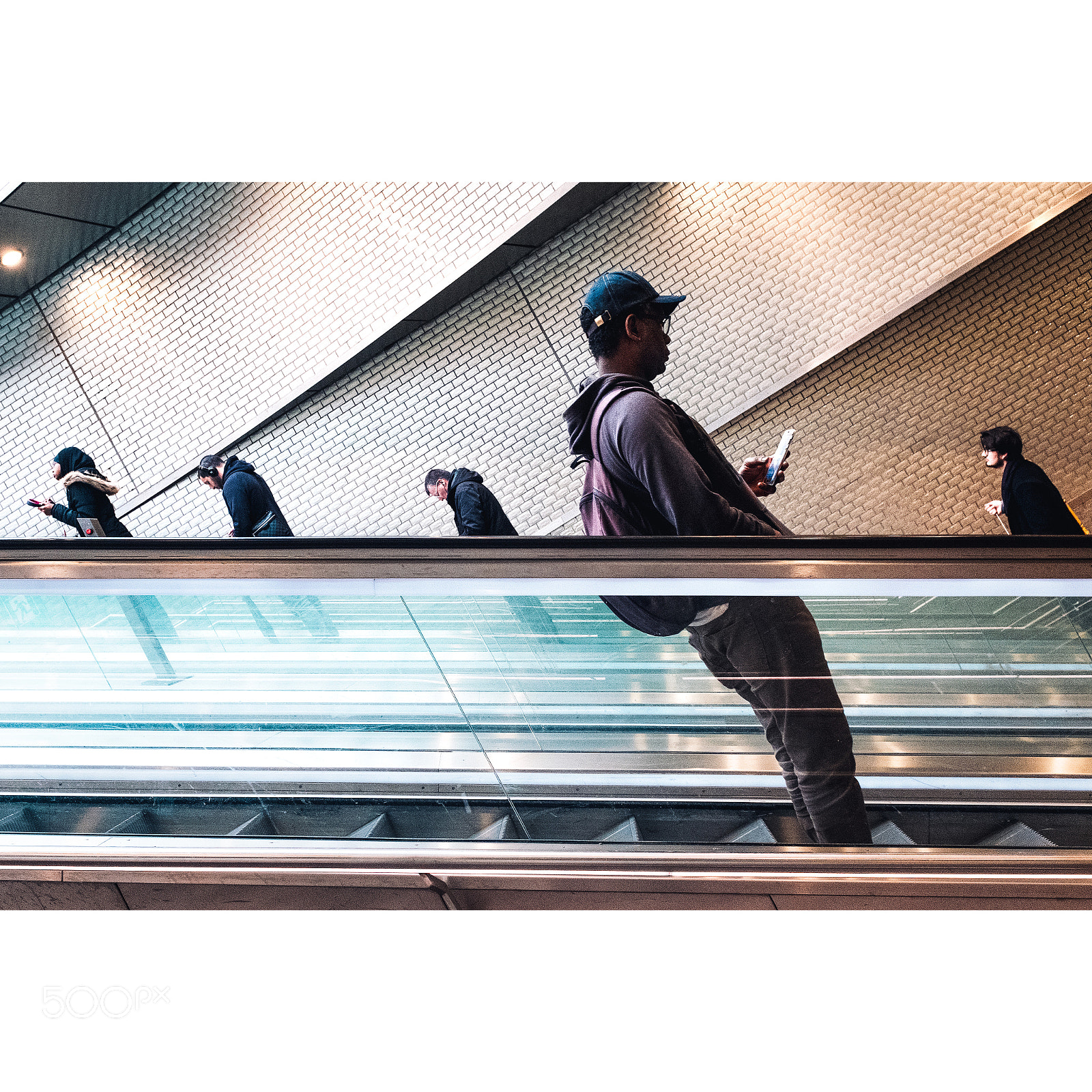 Fujifilm X100F sample photo. Les halles photography