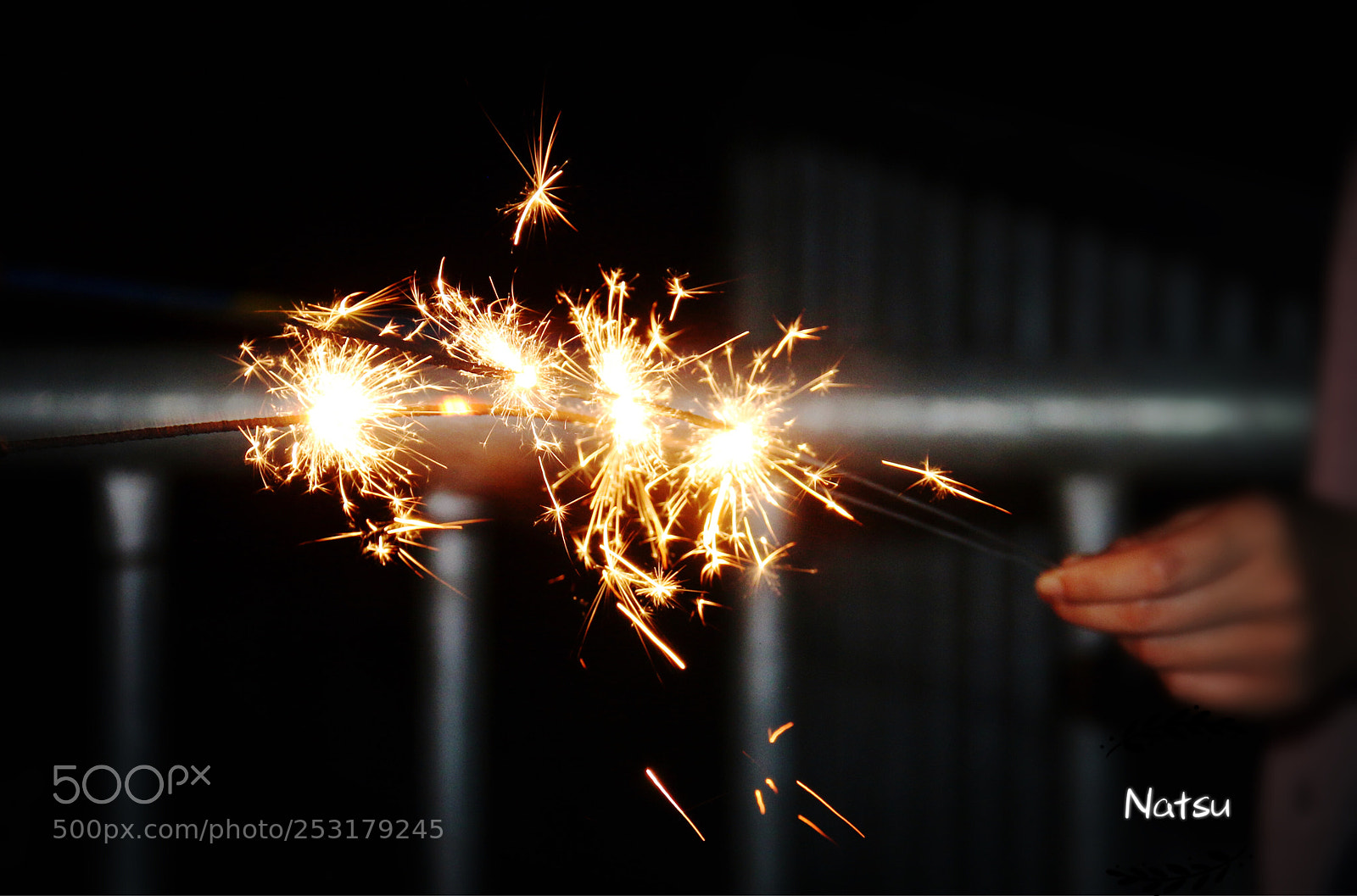 Canon EOS 70D sample photo. 烟花 photography