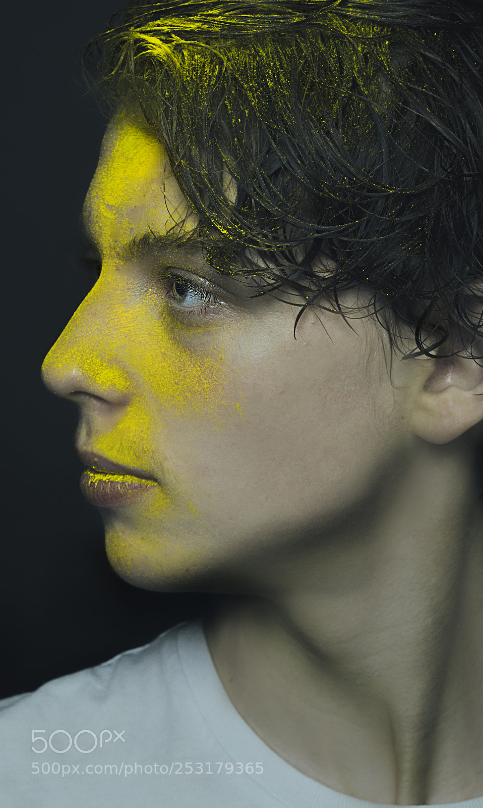 Canon EOS 5D Mark IV sample photo. Yellow front photography