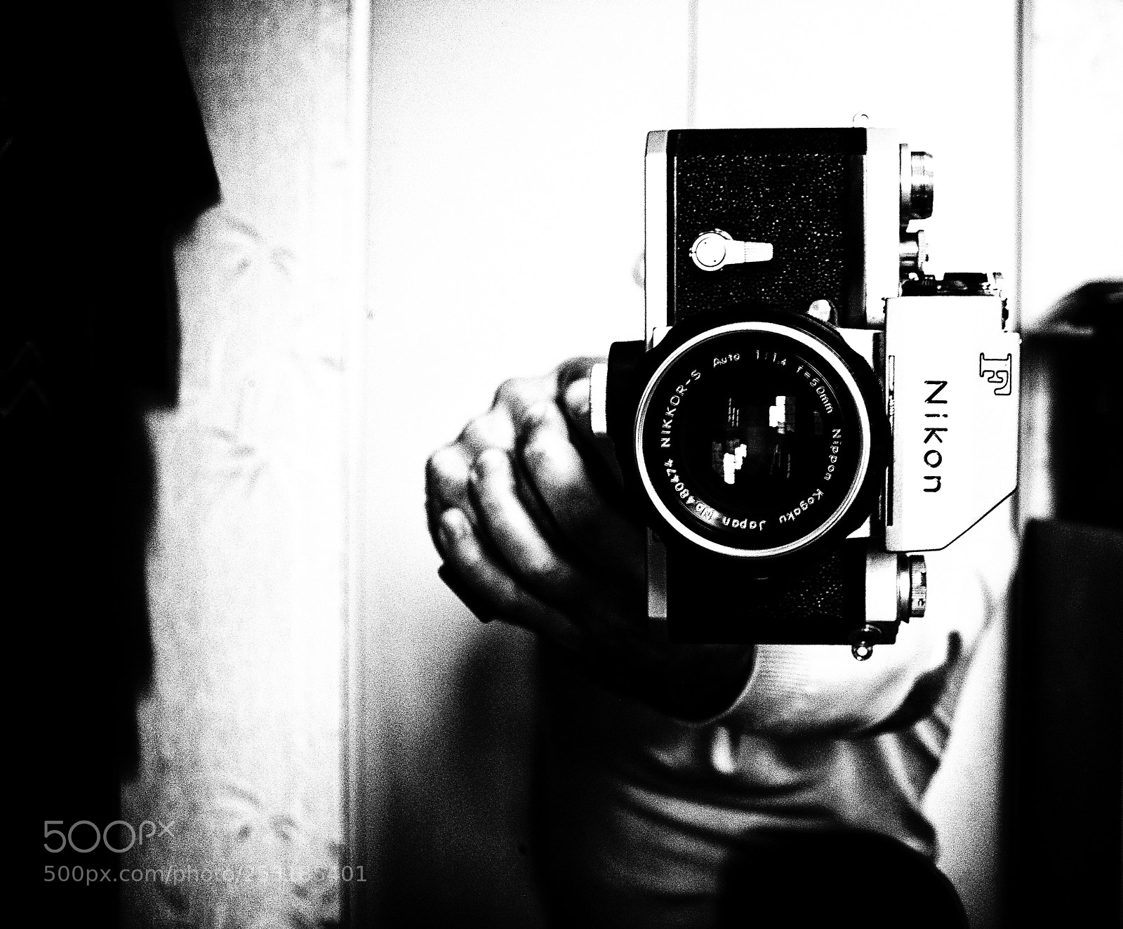 Nikon D3 sample photo. Deterrent weapon photography