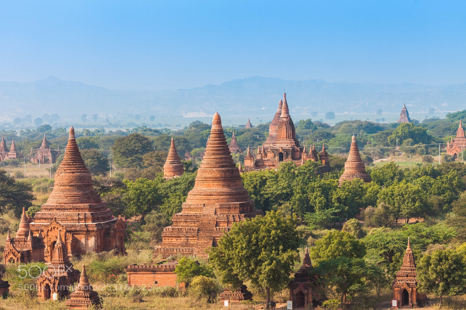 Canon EOS 5D Mark II sample photo. Myanmar. old bagan landscape photography