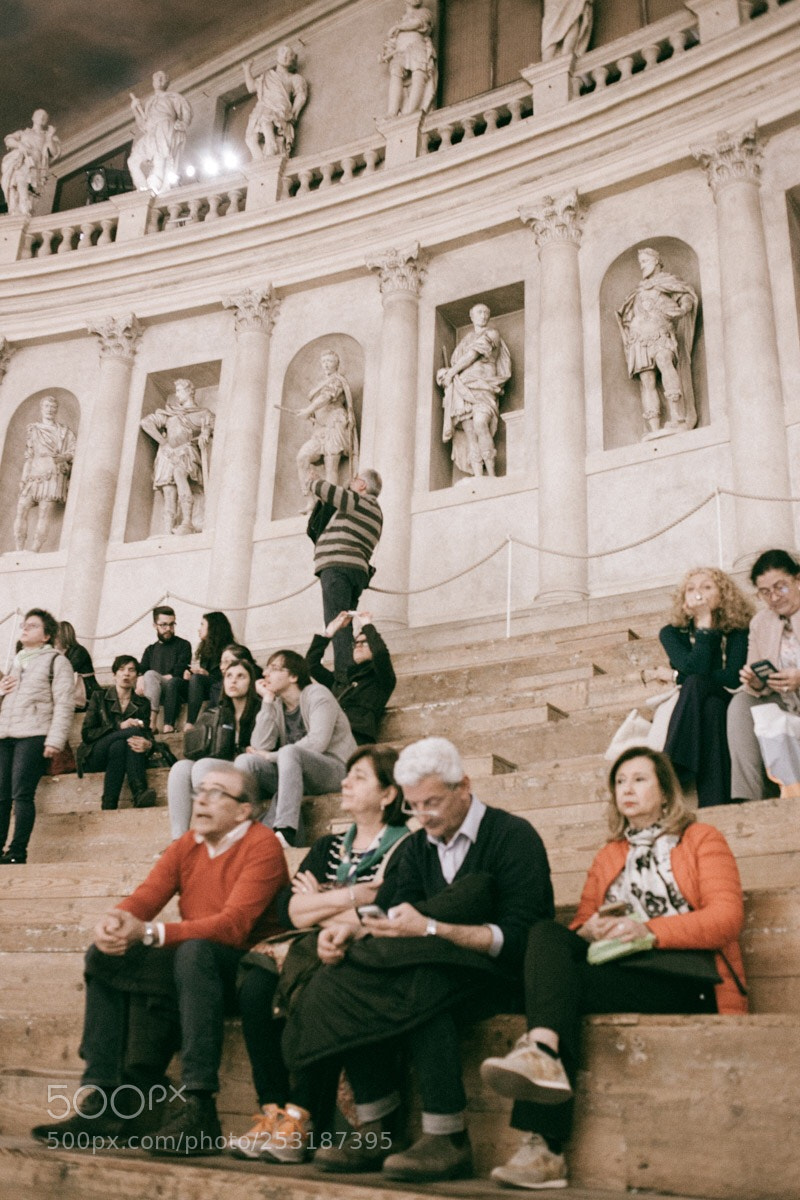 Canon EOS 5D Mark II sample photo. Palladio or smartphone? photography