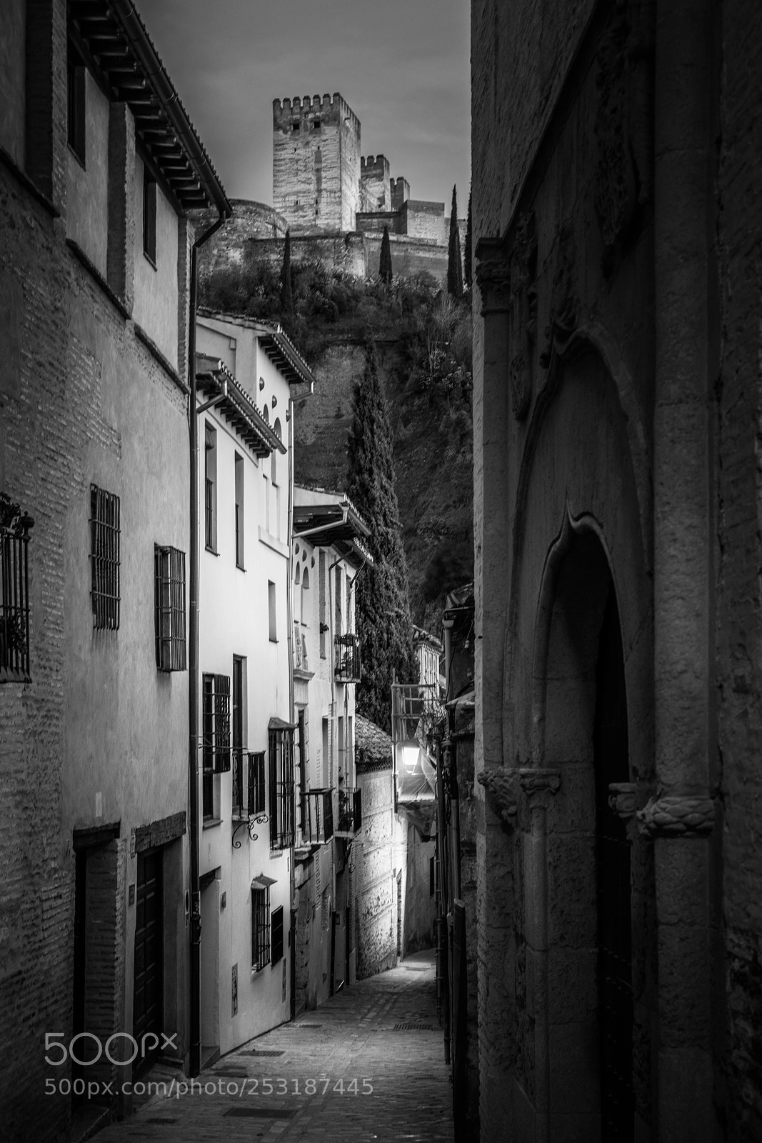 Sony a7R II sample photo. Callejón photography