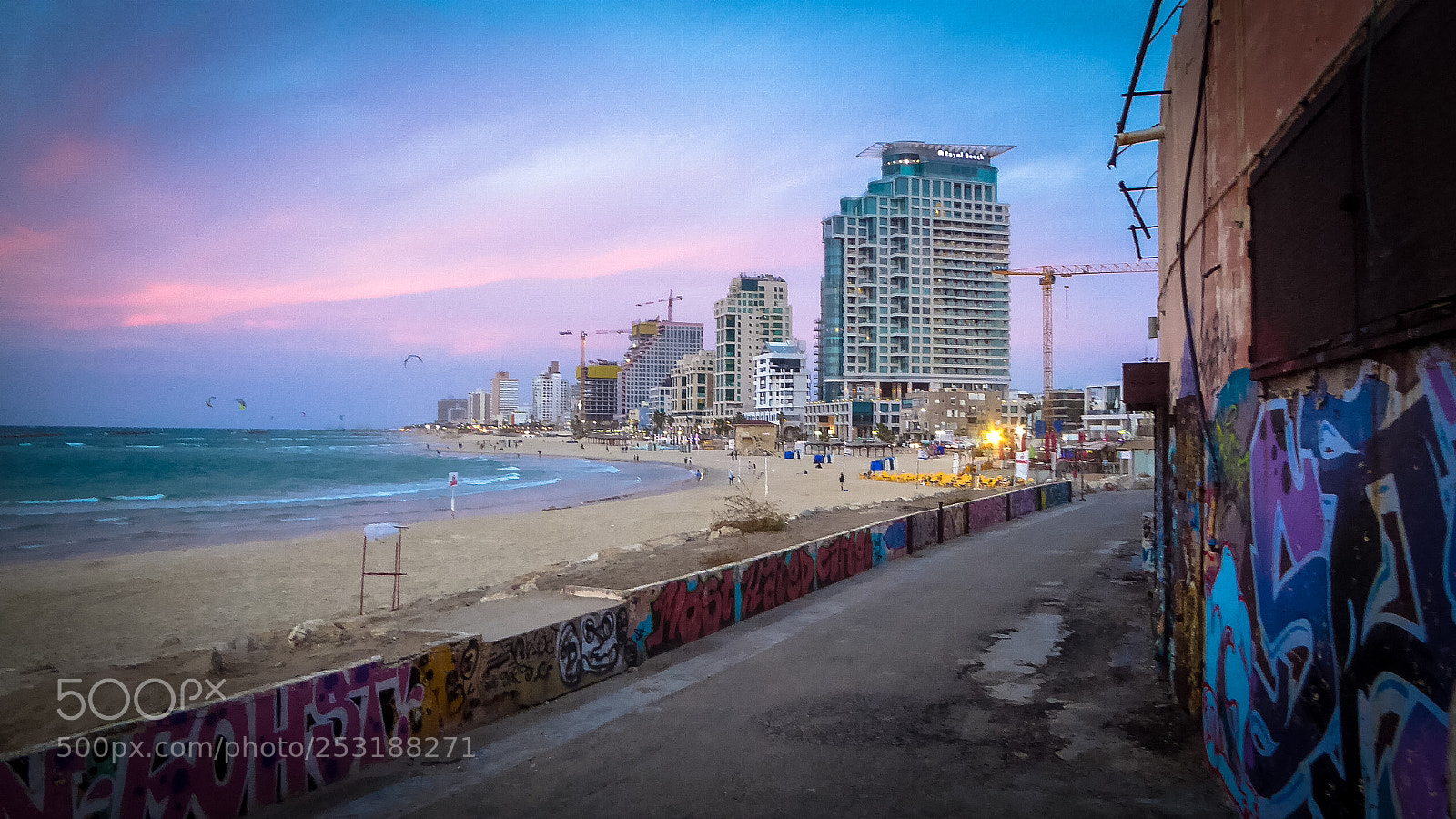 Panasonic Lumix DMC-ZS50 (Lumix DMC-TZ70) sample photo. Tel aviv photography