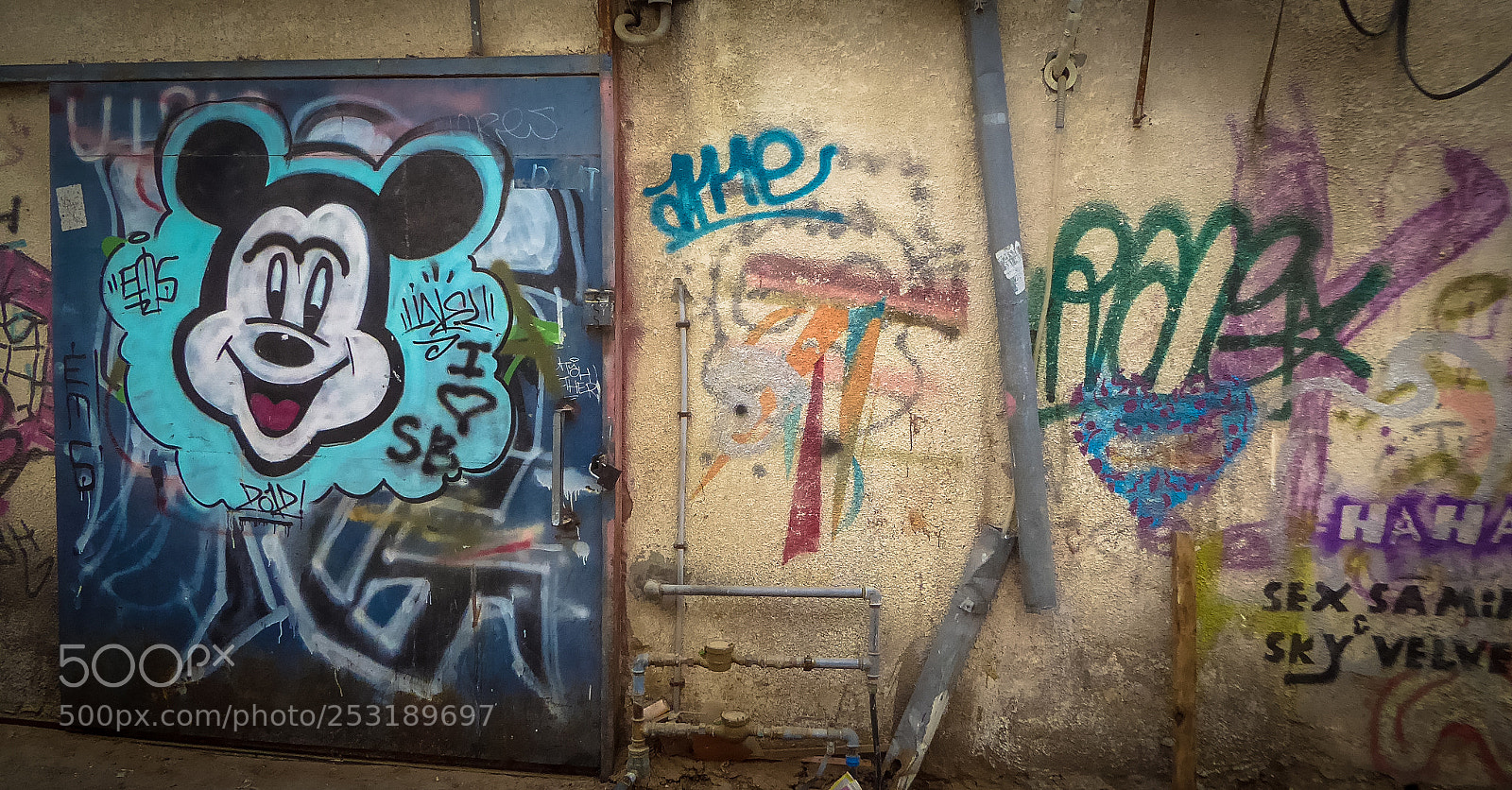 Panasonic Lumix DMC-ZS50 (Lumix DMC-TZ70) sample photo. Tel aviv photography