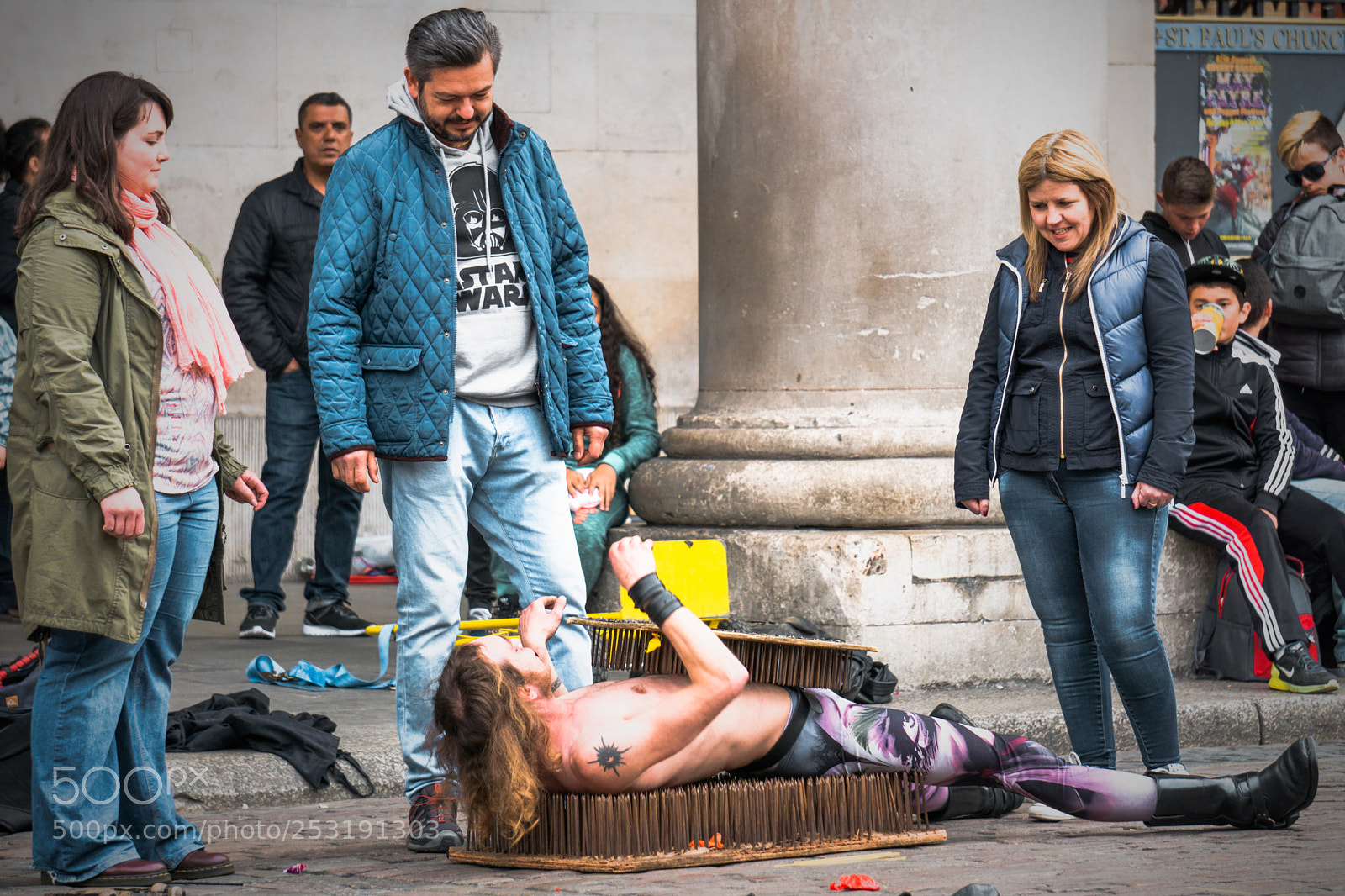 Sony a6000 sample photo. Street performer photography