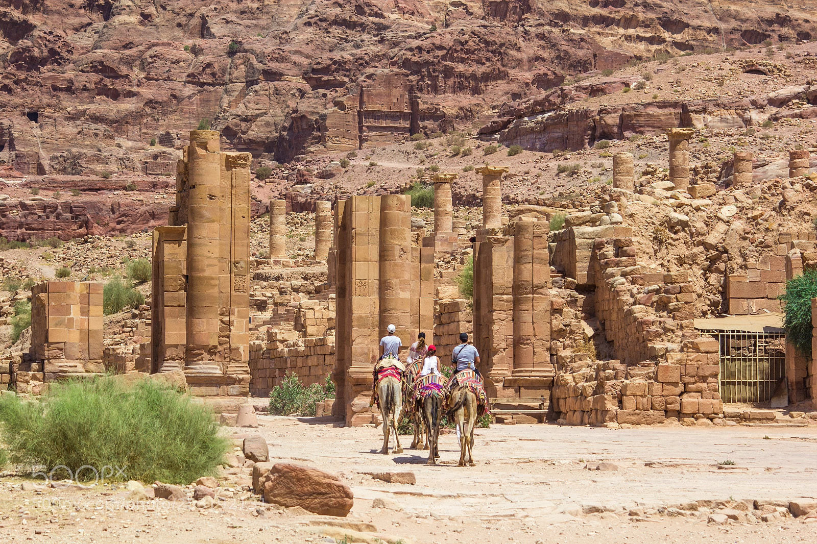 Canon EOS 600D (Rebel EOS T3i / EOS Kiss X5) sample photo. Ruin of petra and photography