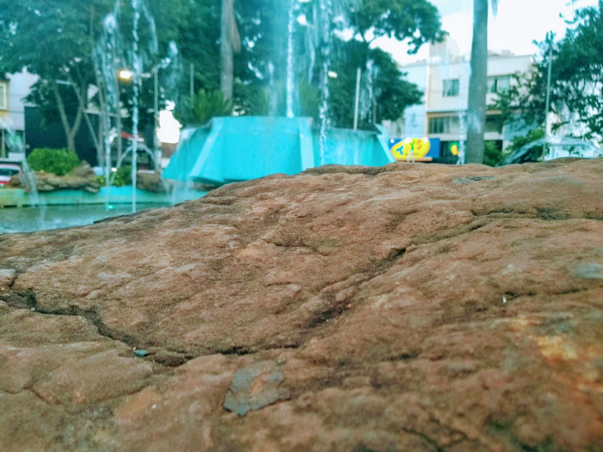 Motorola Moto G (5S) sample photo