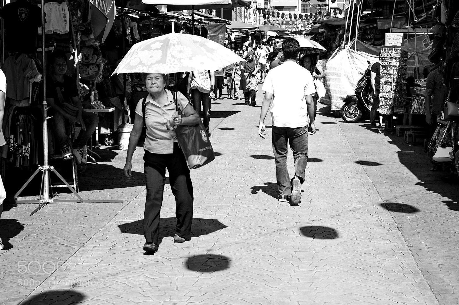 Nikon D90 sample photo. China town light and photography