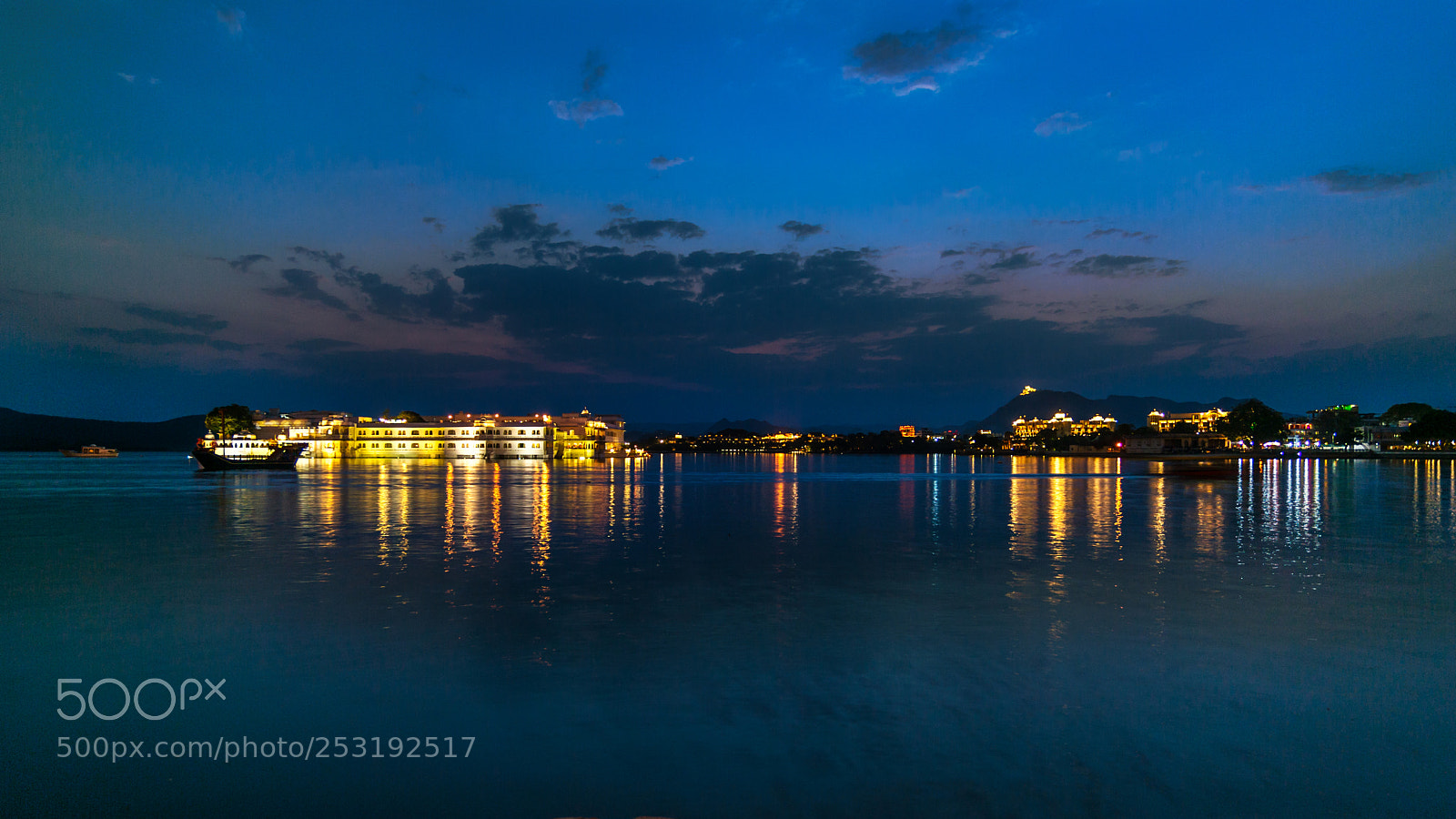 Nikon Df sample photo. Lake palace photography