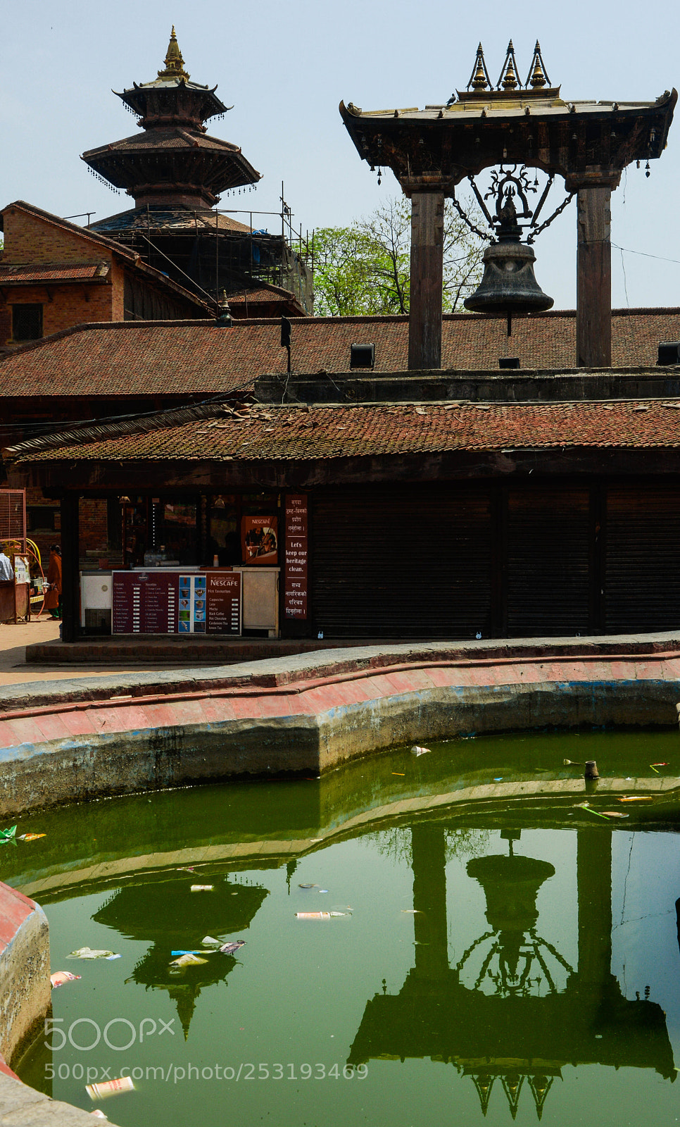 Nikon D5200 sample photo. Reflection. photography