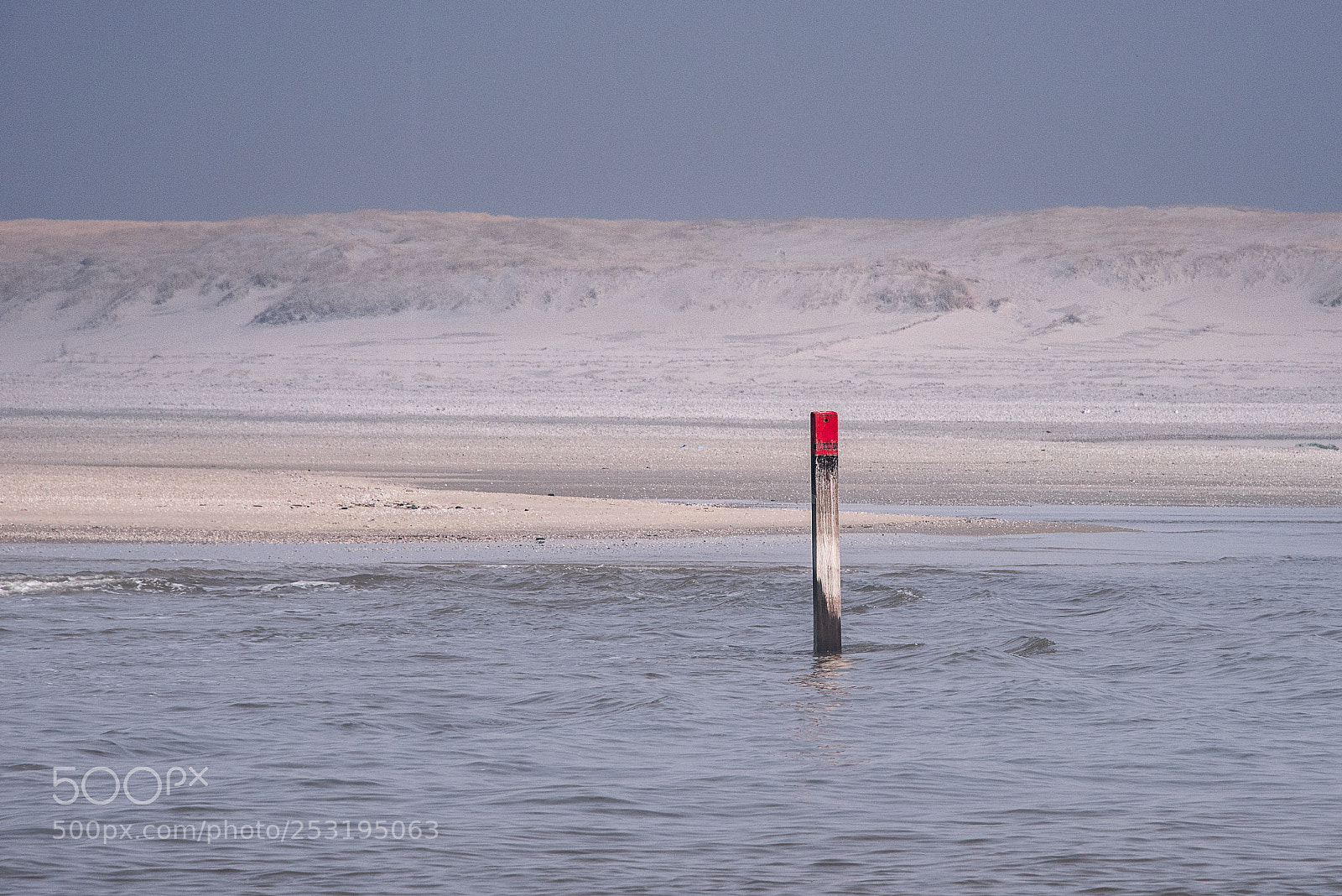 Nikon D810 sample photo. Moving channel photography