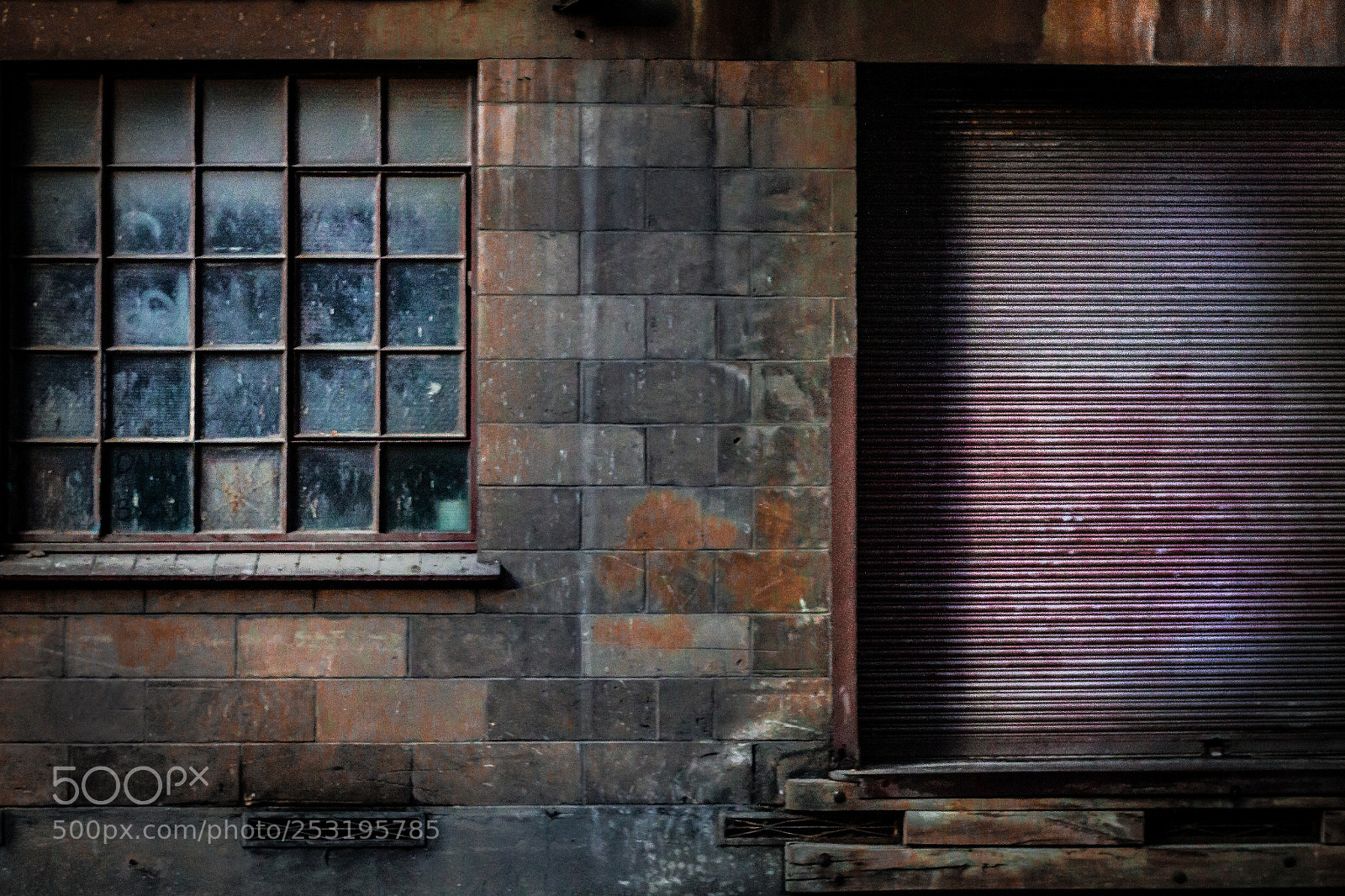 Canon EOS 7D sample photo. Loading dock photography