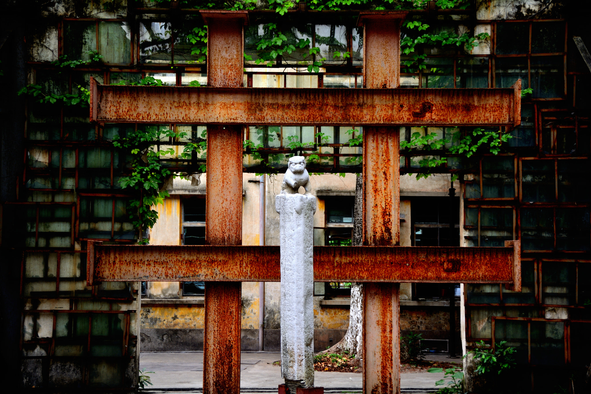Nikon D5200 sample photo. An abandoned factory. photography