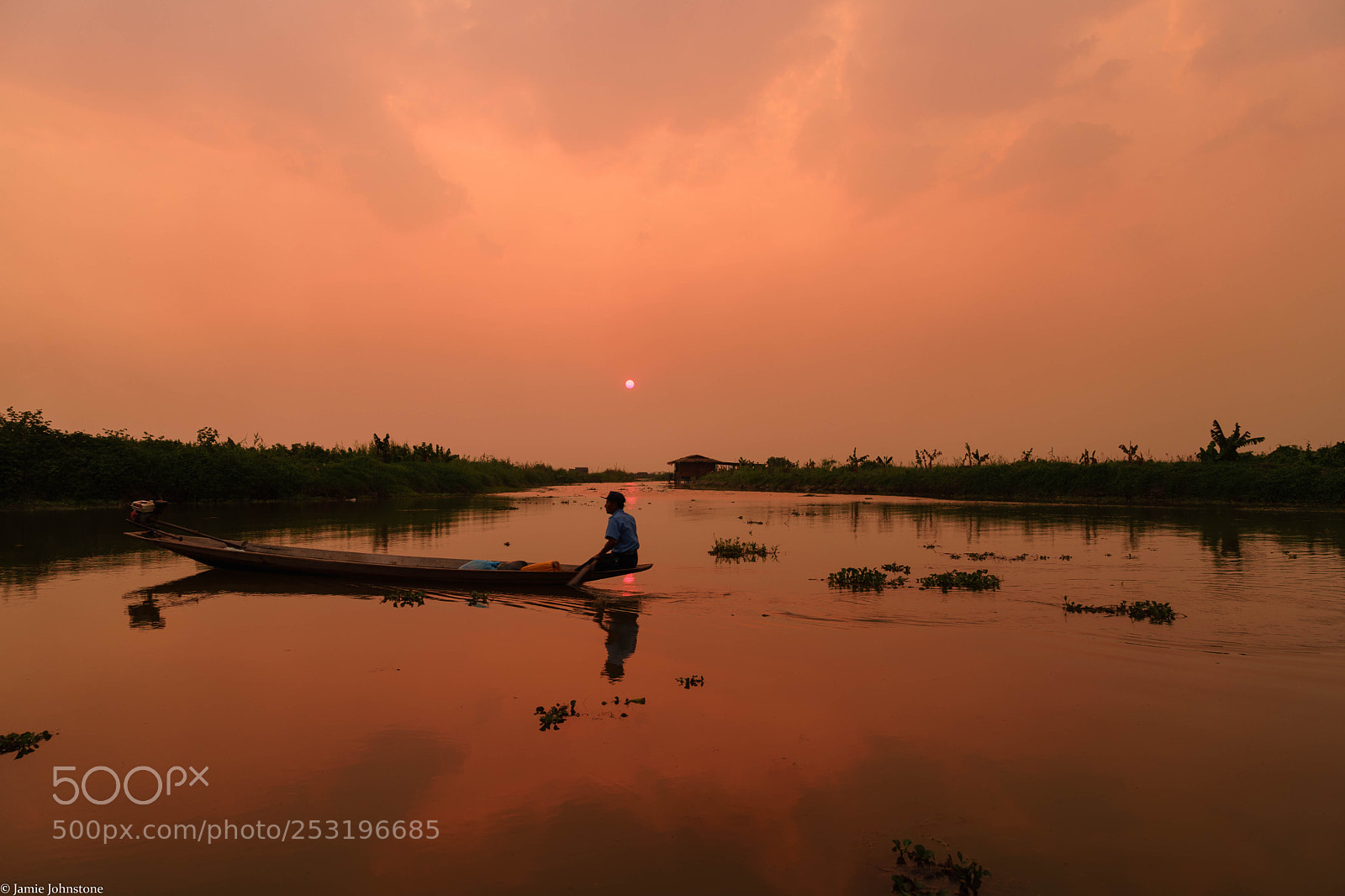 Sony a7 II sample photo. Sunset over inle photography