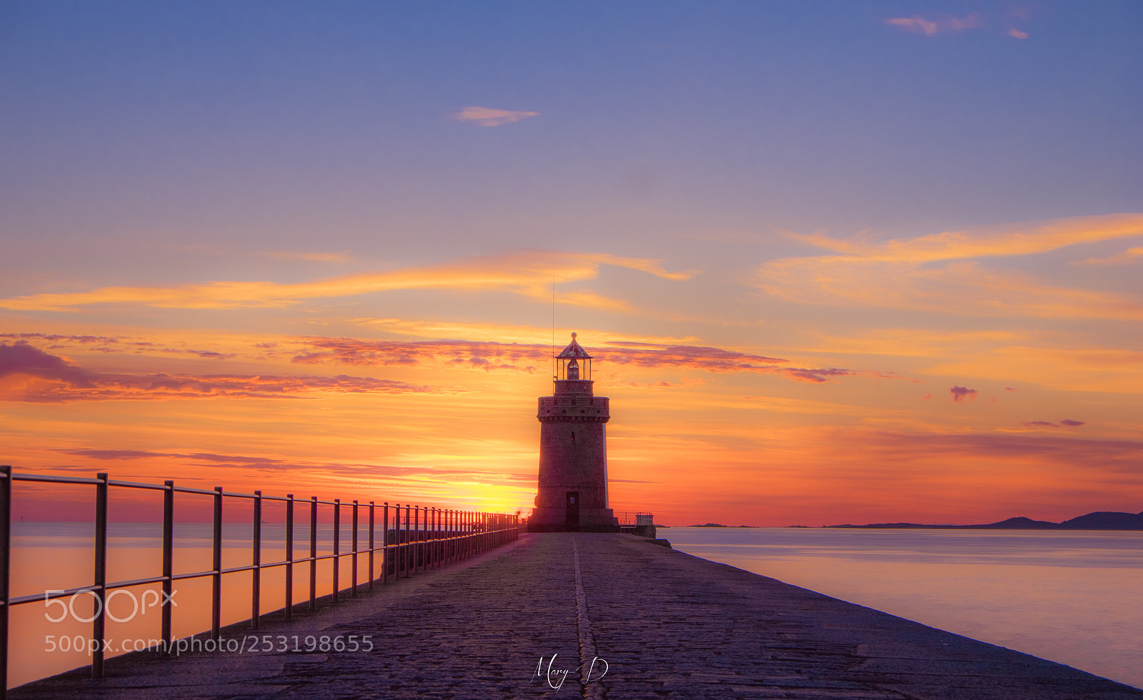 Fujifilm X-T1 sample photo. Lighthouse sunrise photography