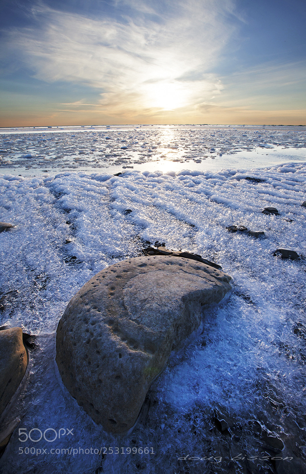 Canon EOS 5D Mark II sample photo. Fractures at the point photography