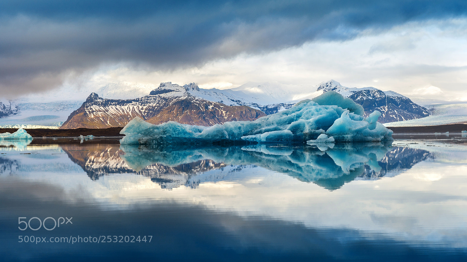Nikon D4S sample photo. Ice bergs in jokulsarlon photography