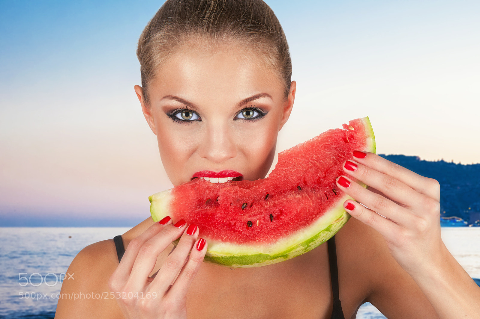 Nikon D700 sample photo. Sexy girl with watermelon photography
