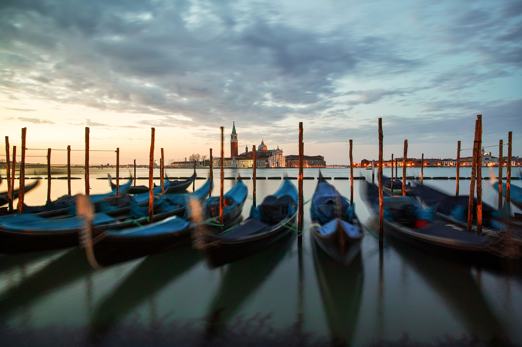 Sigma dp0 Quattro sample photo. "good morning venice photography