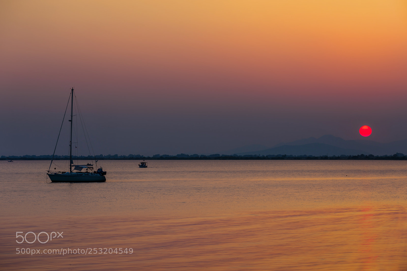 Canon EOS 5D Mark IV sample photo. Recuperado photography
