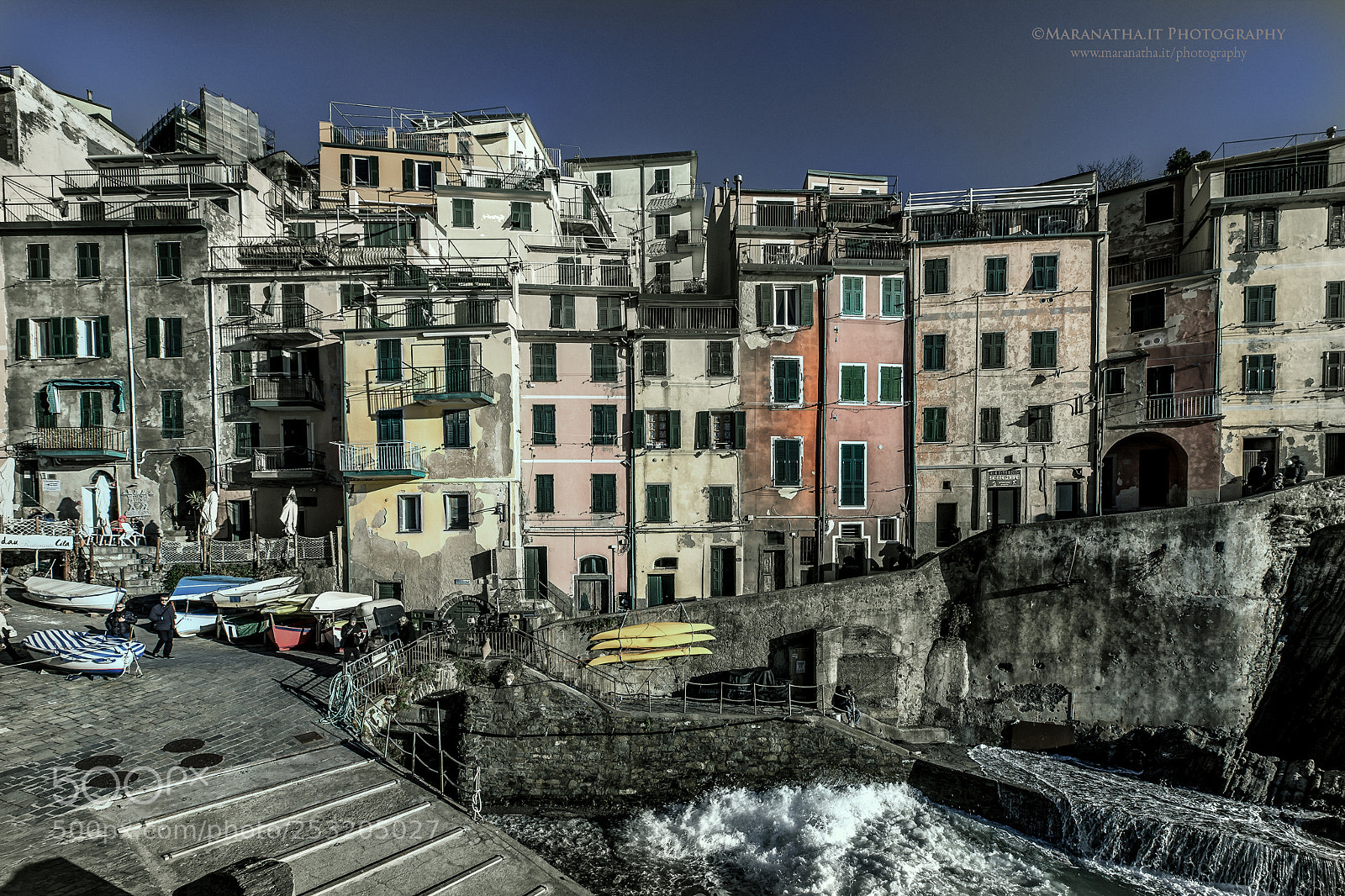 Canon EOS 6D Mark II sample photo. Riomaggiore - cinque terre photography