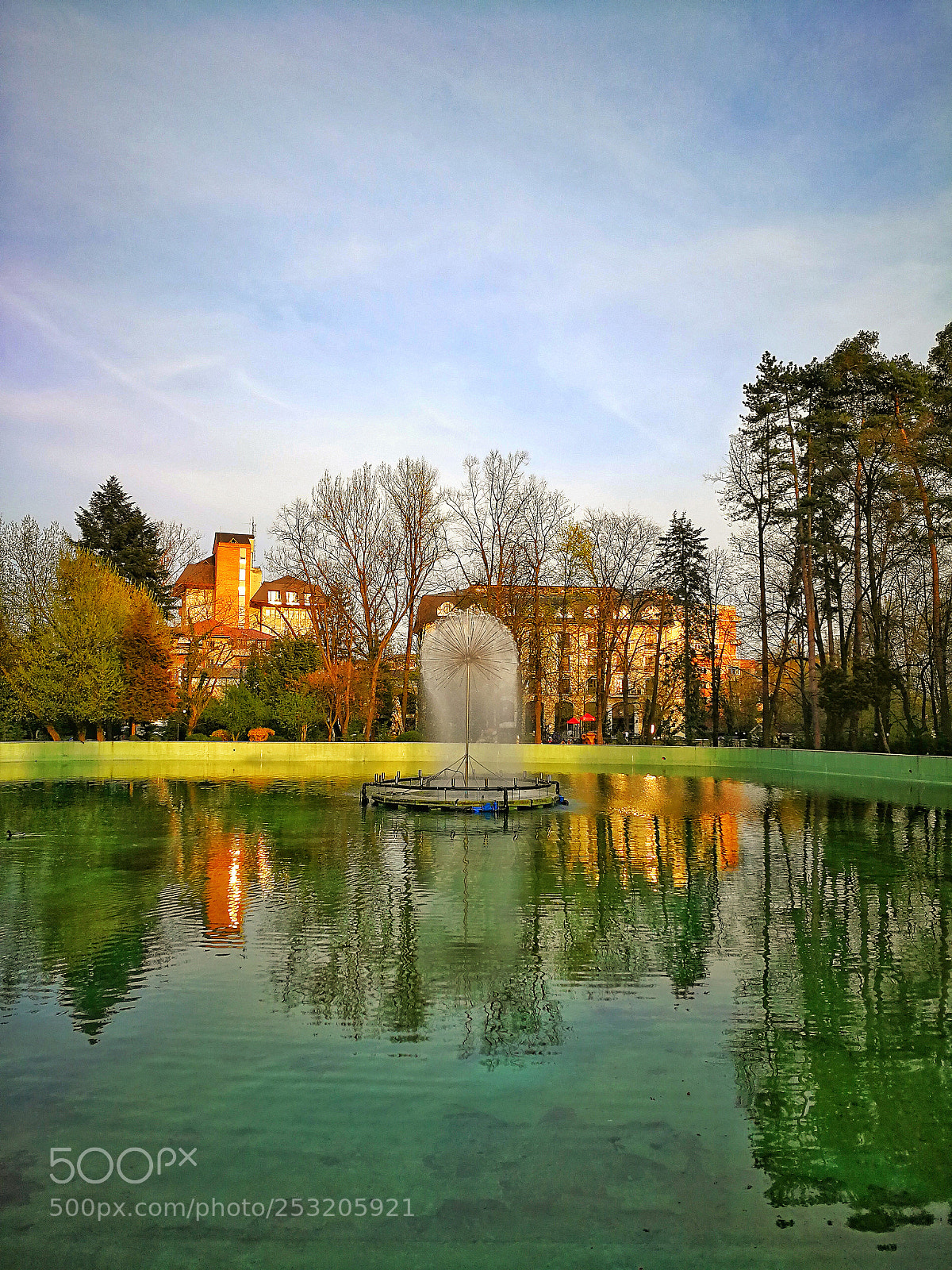 HUAWEI P10 sample photo. Mirror fountain photography