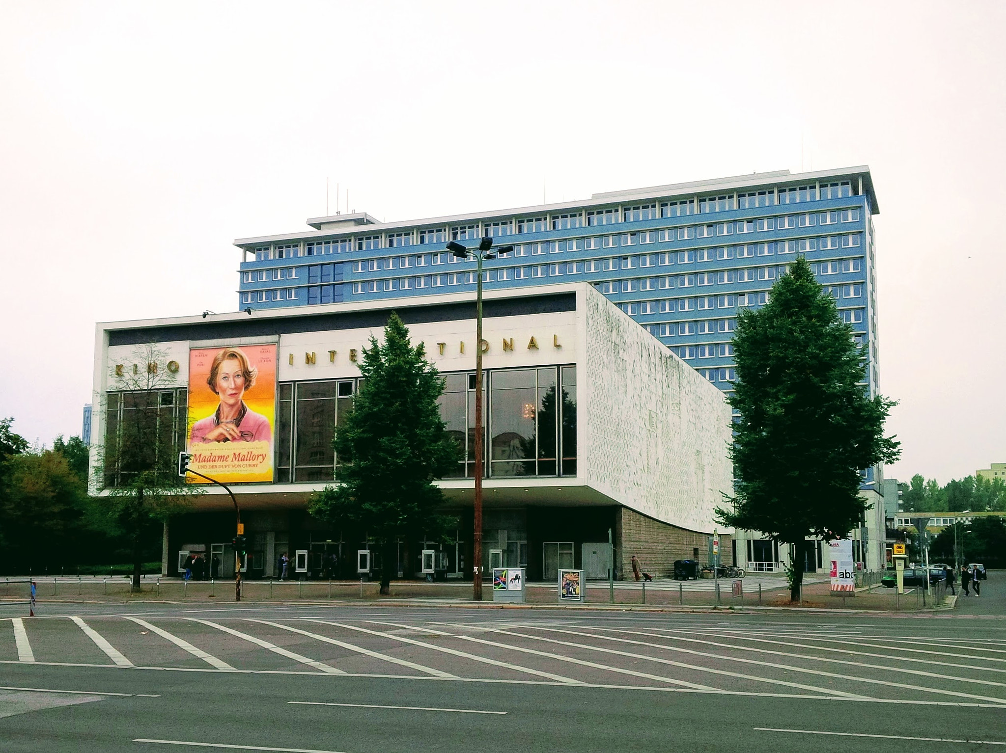 BlackBerry Z10 sample photo. Kino international photography