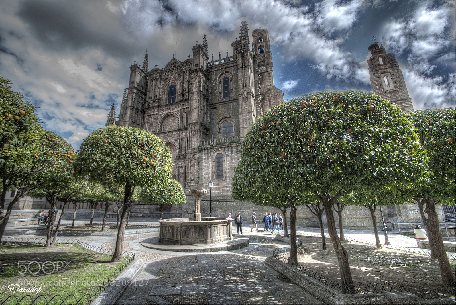 Nikon D3000 sample photo. Catedral de plasencia (extremadura) photography