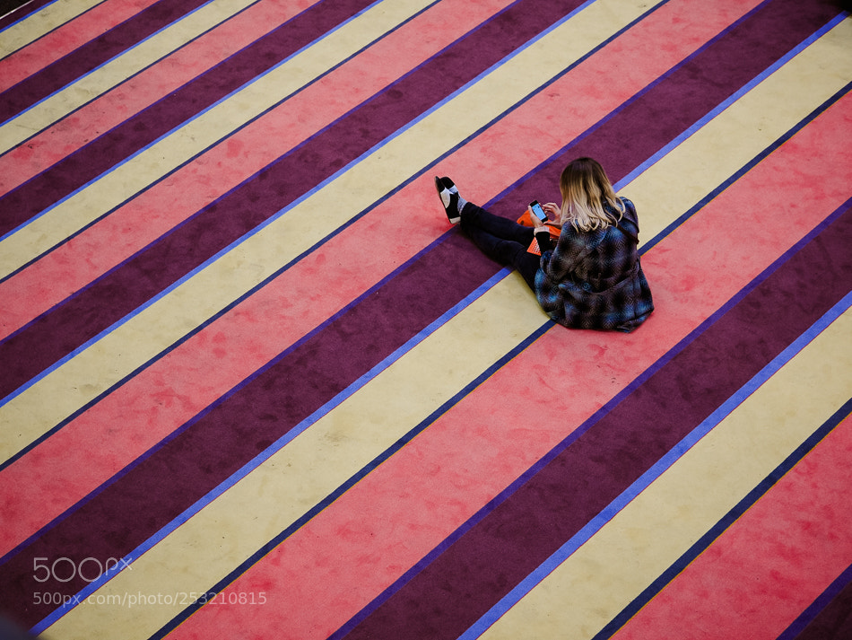 Olympus OM-D E-M1 sample photo. Break the pattern photography