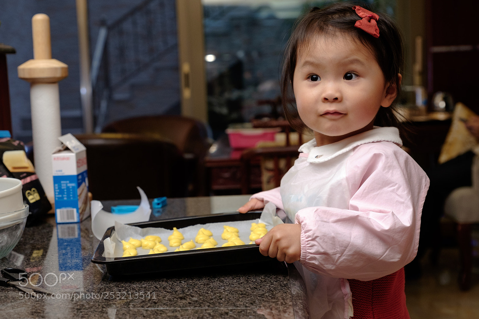 Fujifilm X-T1 sample photo. Cookie and cook photography