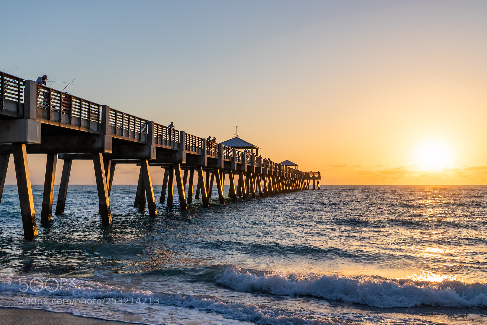 Canon EOS 80D sample photo. Pier at sunrise photography