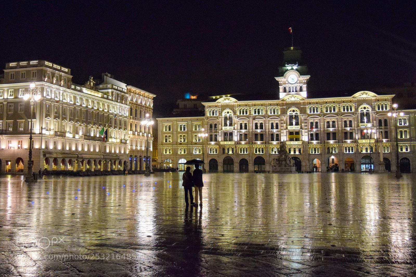 Nikon D3300 sample photo. Trieste - piazza dell'unita photography